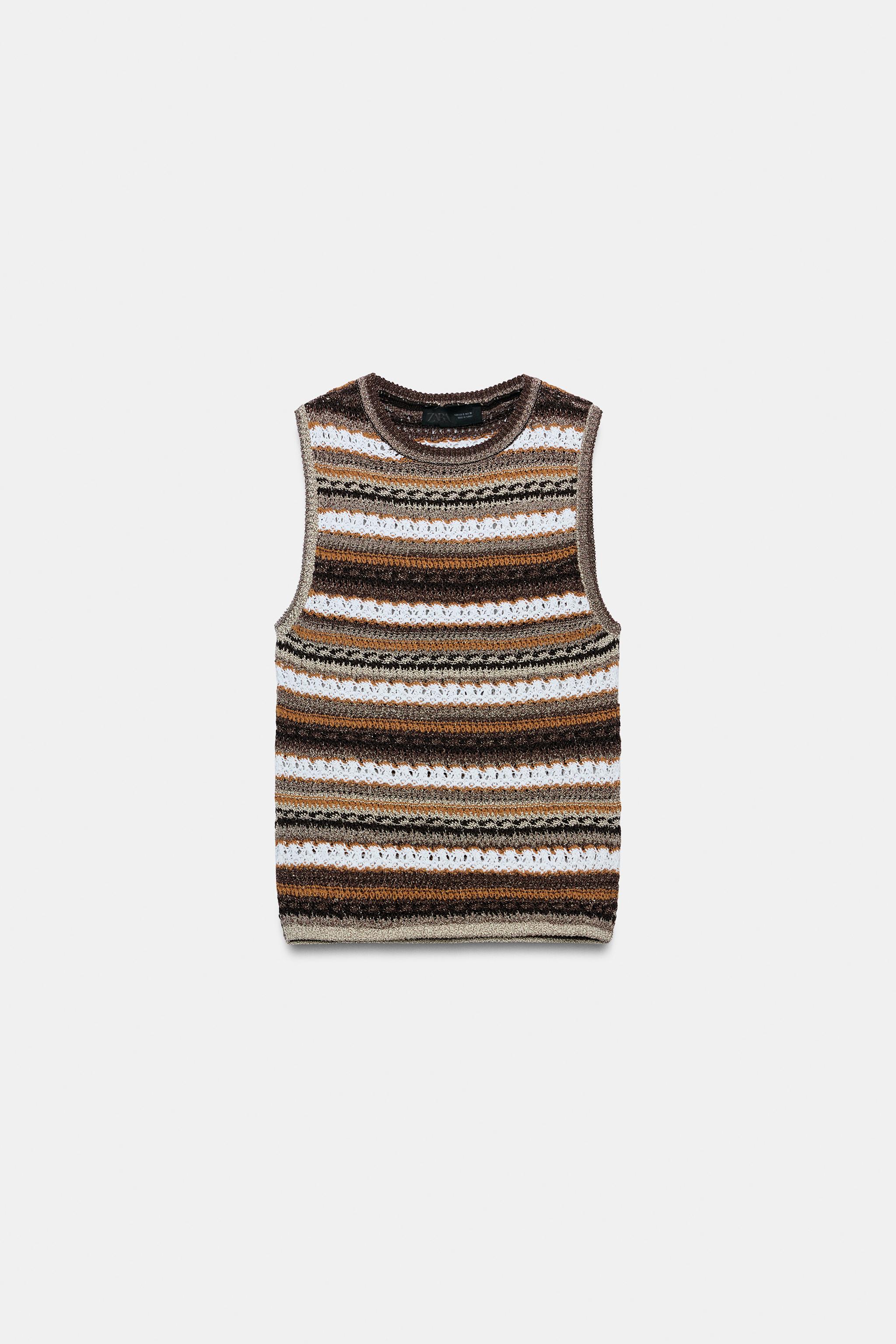 TEXTURED STRIPED KNIT TOP