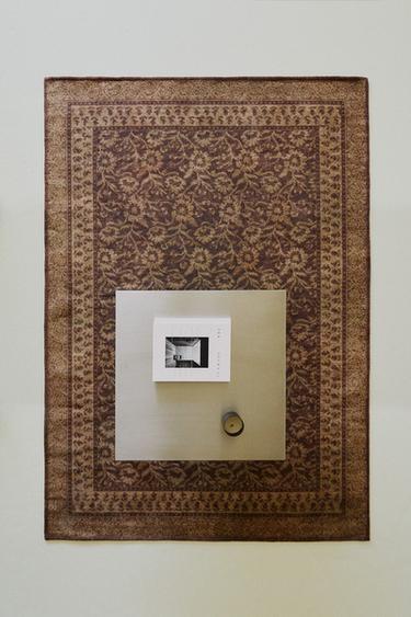 VINTAGE-EFFECT RUG - Brown by Zara