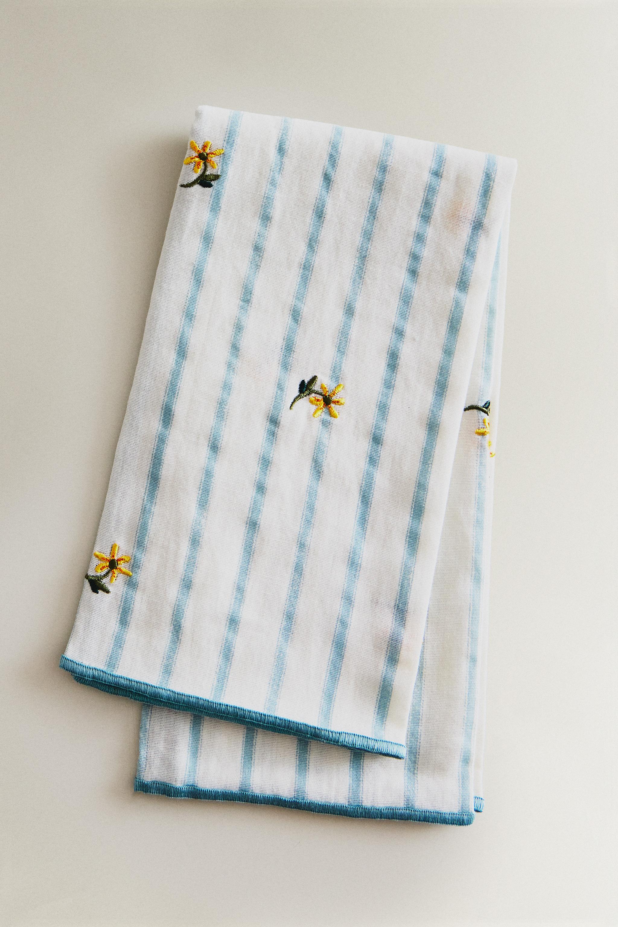 STRIPED EMBROIDERED FLORAL NAPKINS (SET OF 2) — Blue