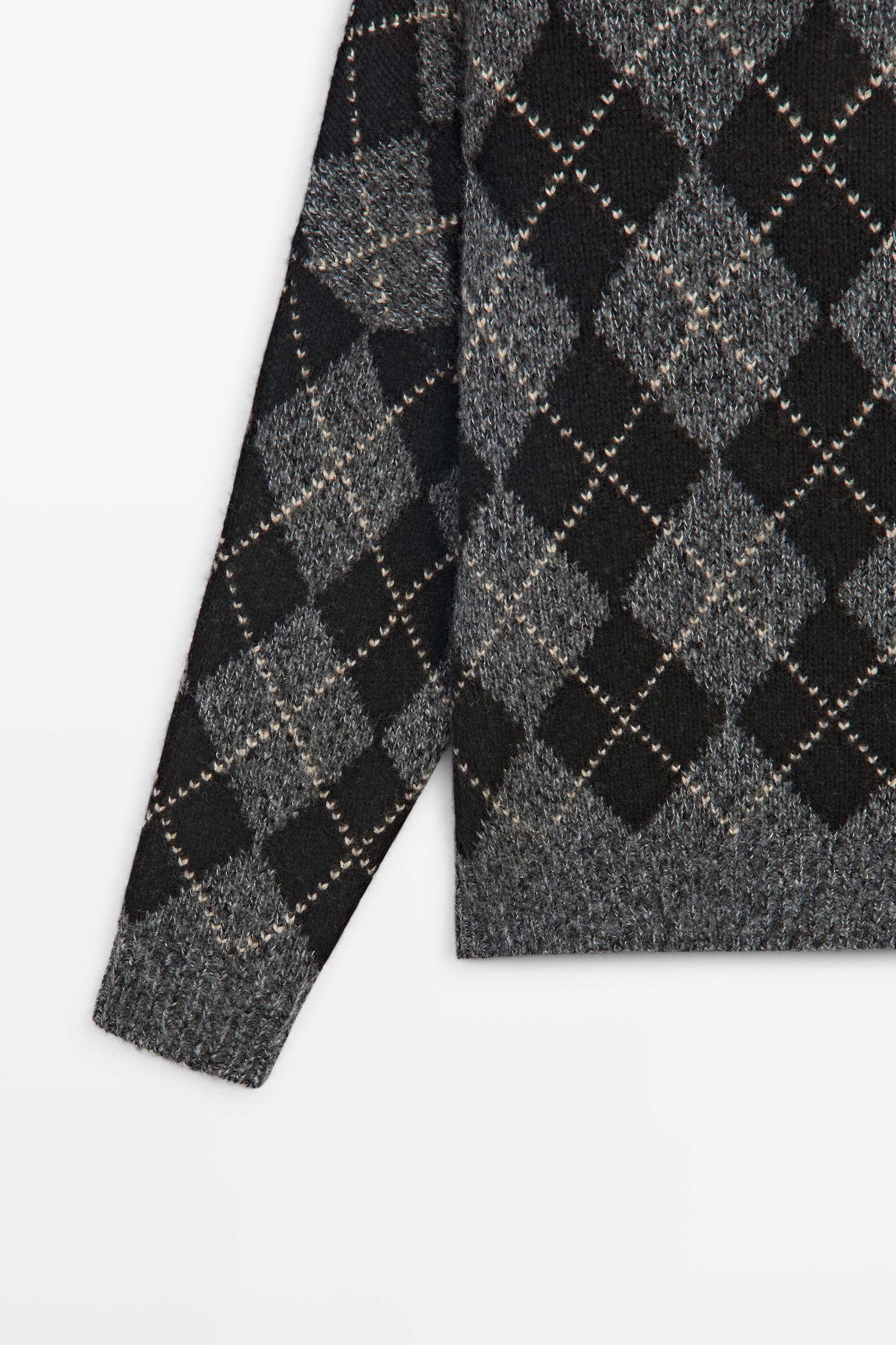 Pull en maille à motif losanges et cachemire