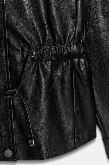 BLOUSON MATIÈRE SYNTHÉTIQUE COL MONTANT - Noir de Zara - Image 9