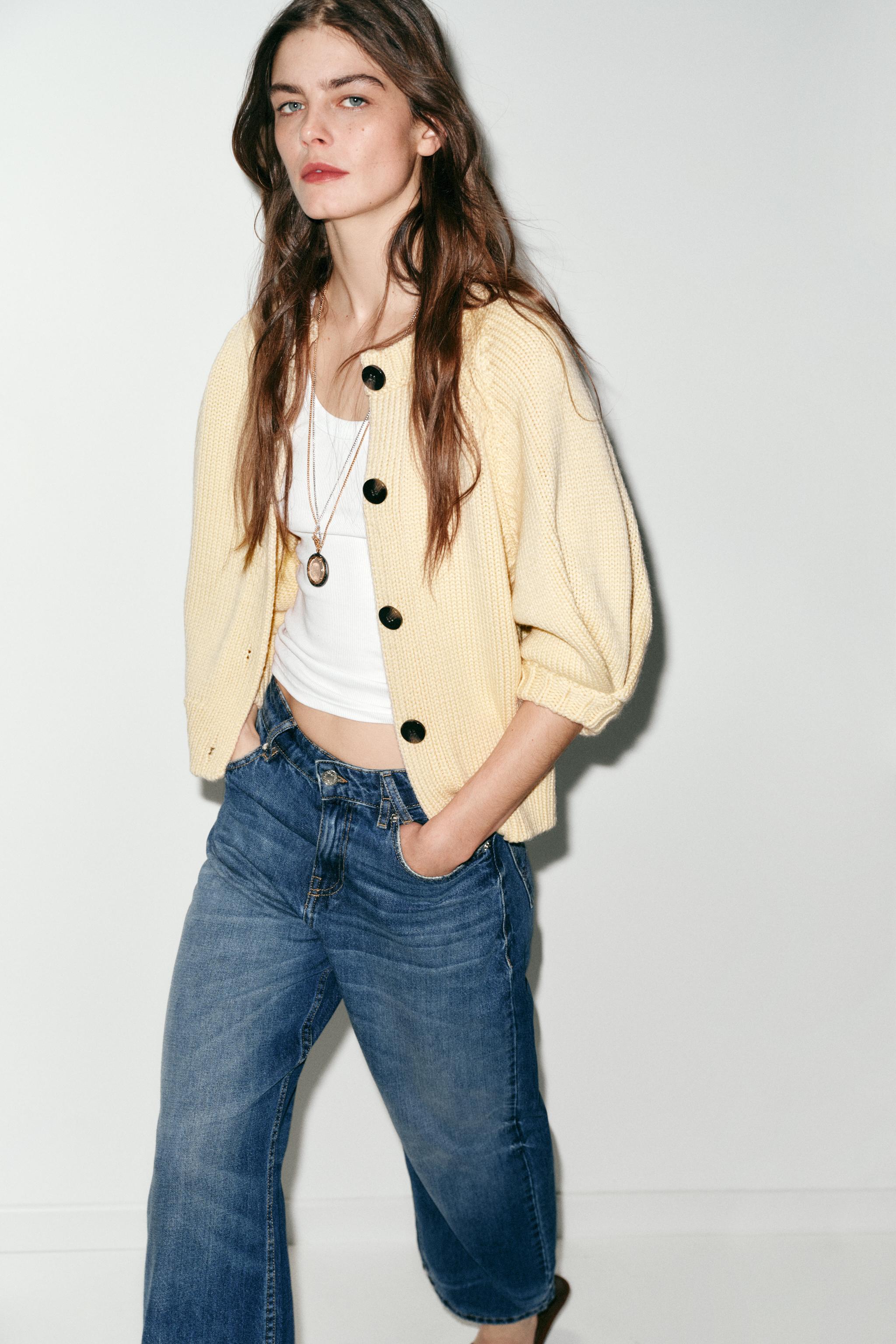 CARDINGAN WITH PUFF SLEEVES