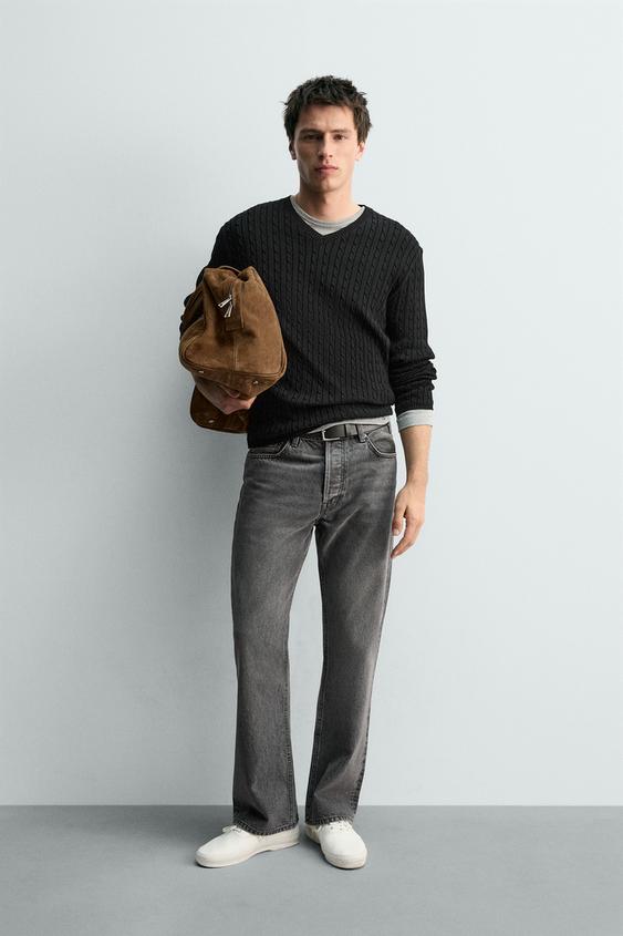 TEXTURED CABLE KNIT JUMPER