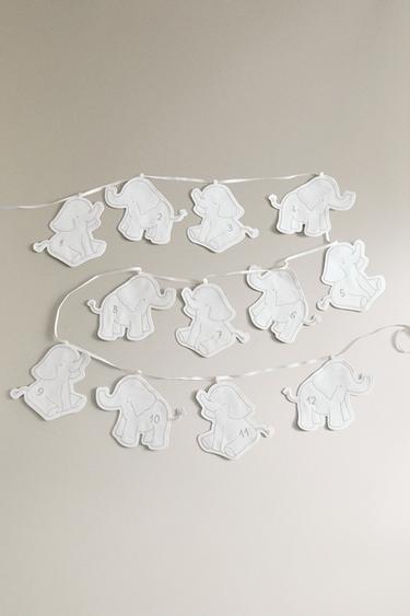 GUIRLANDE D'ÉTAPES MENSUELLES BÉBÉ ÉLÉPHANTS - Crème de Zara - Image 1