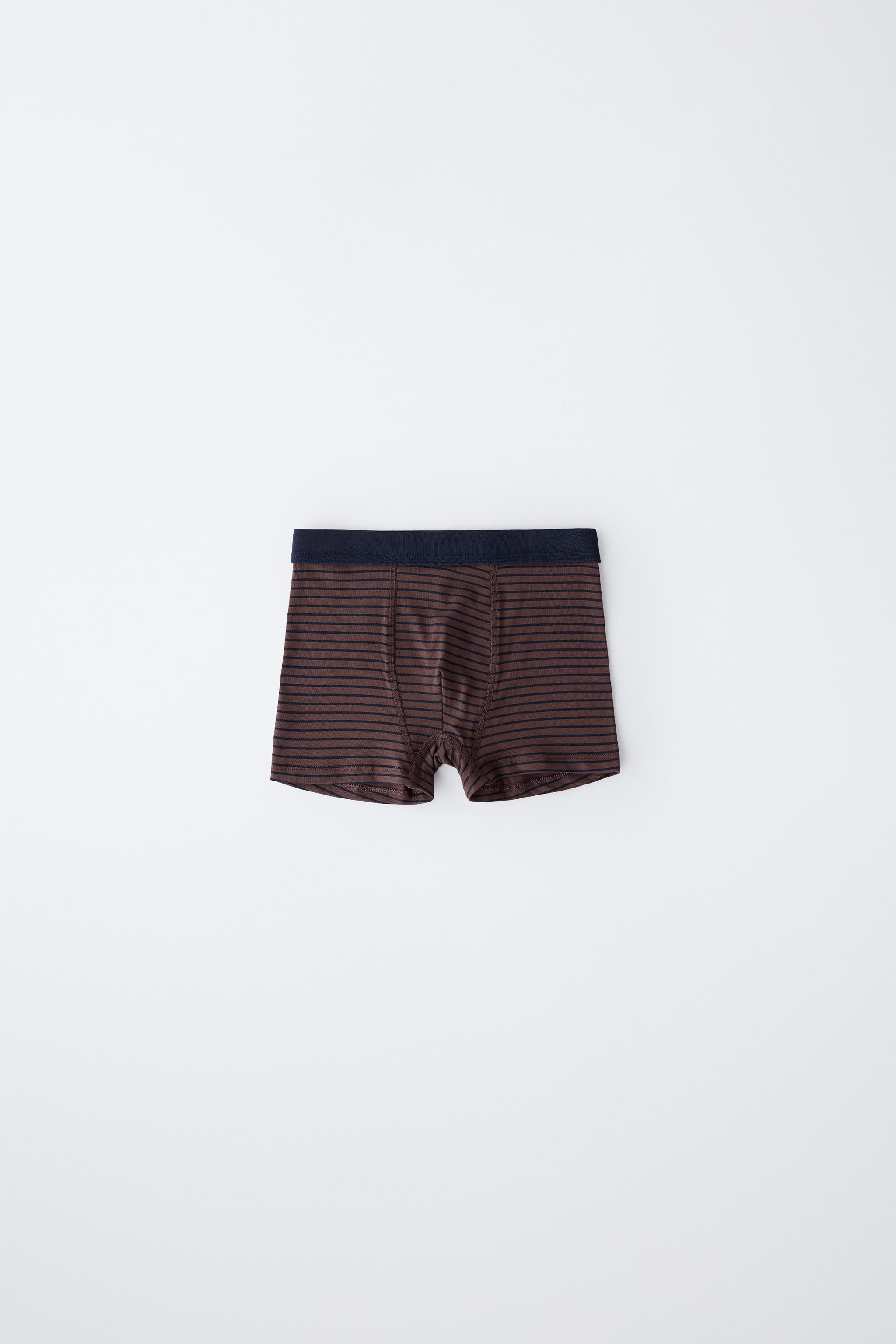 AGES 6-14 / 5-PACK SOLID AND STRIPED BOXERS