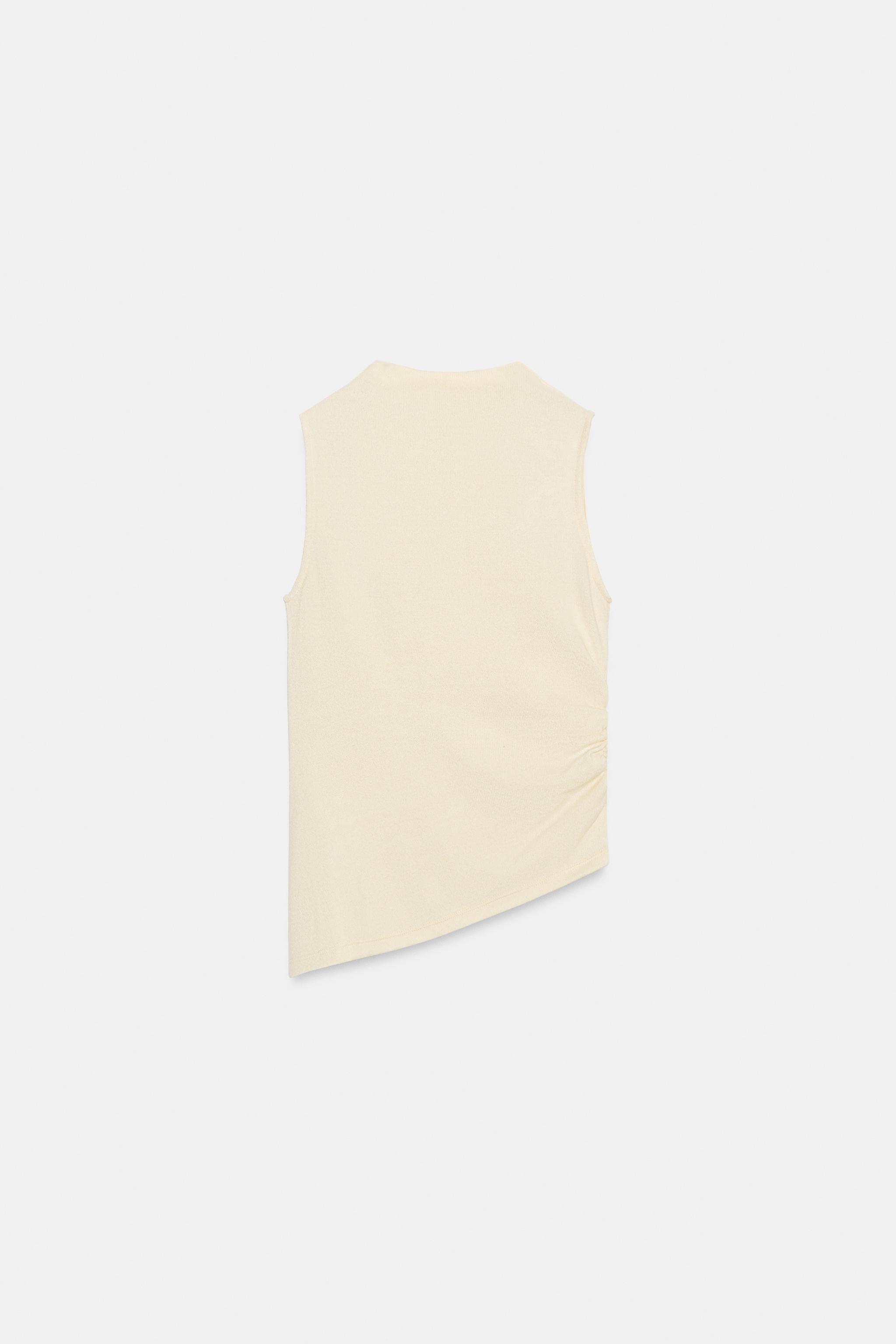 RUCHED MOCK NECK T-SHIRT