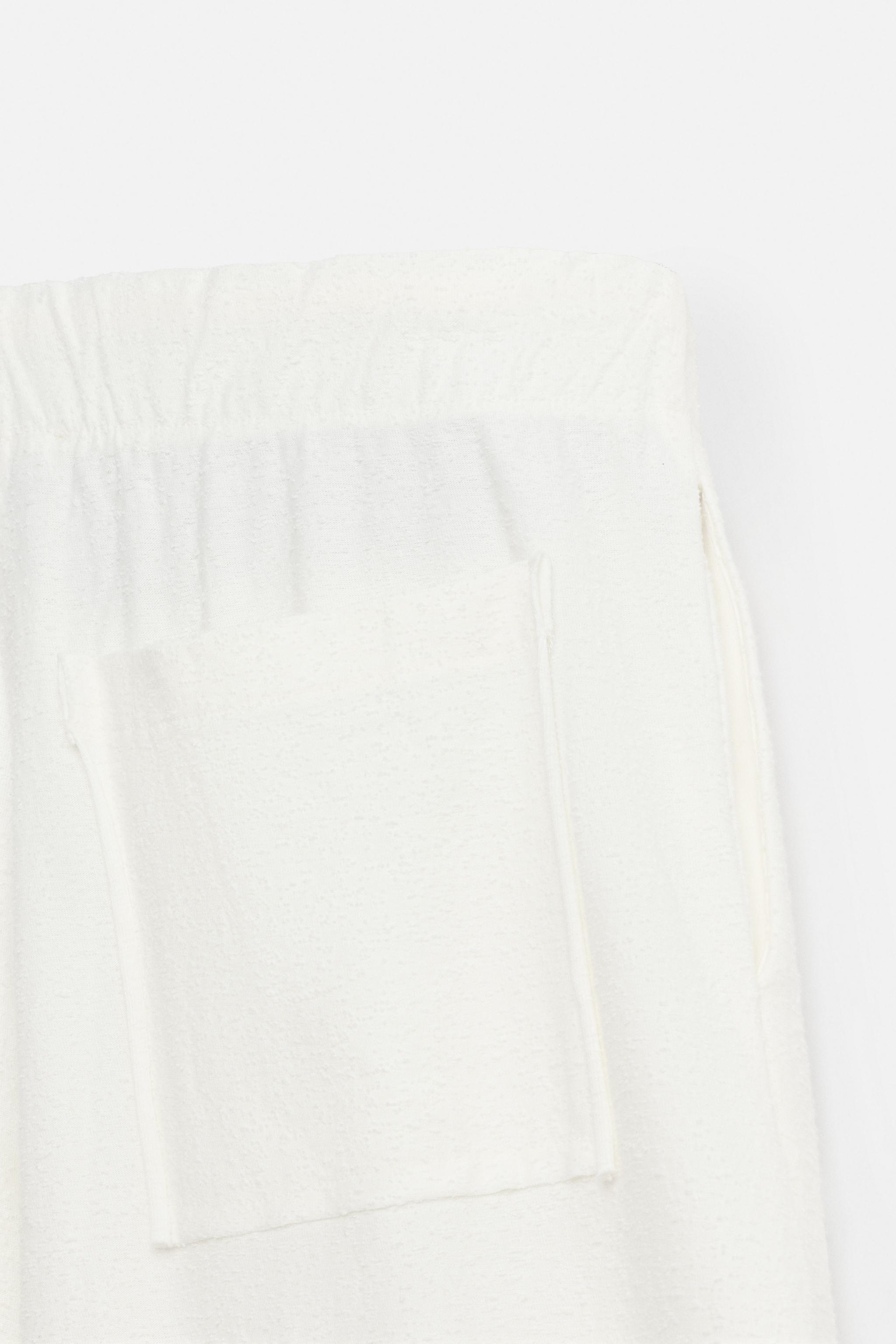 TEXTURED RELAXED FIT PANTS