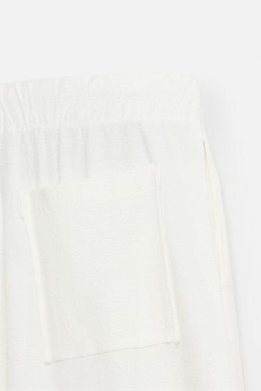 PANTALON COUPE DÉCONTRACTÉE TEXTURÉ - Blanc de Zara - Image 7