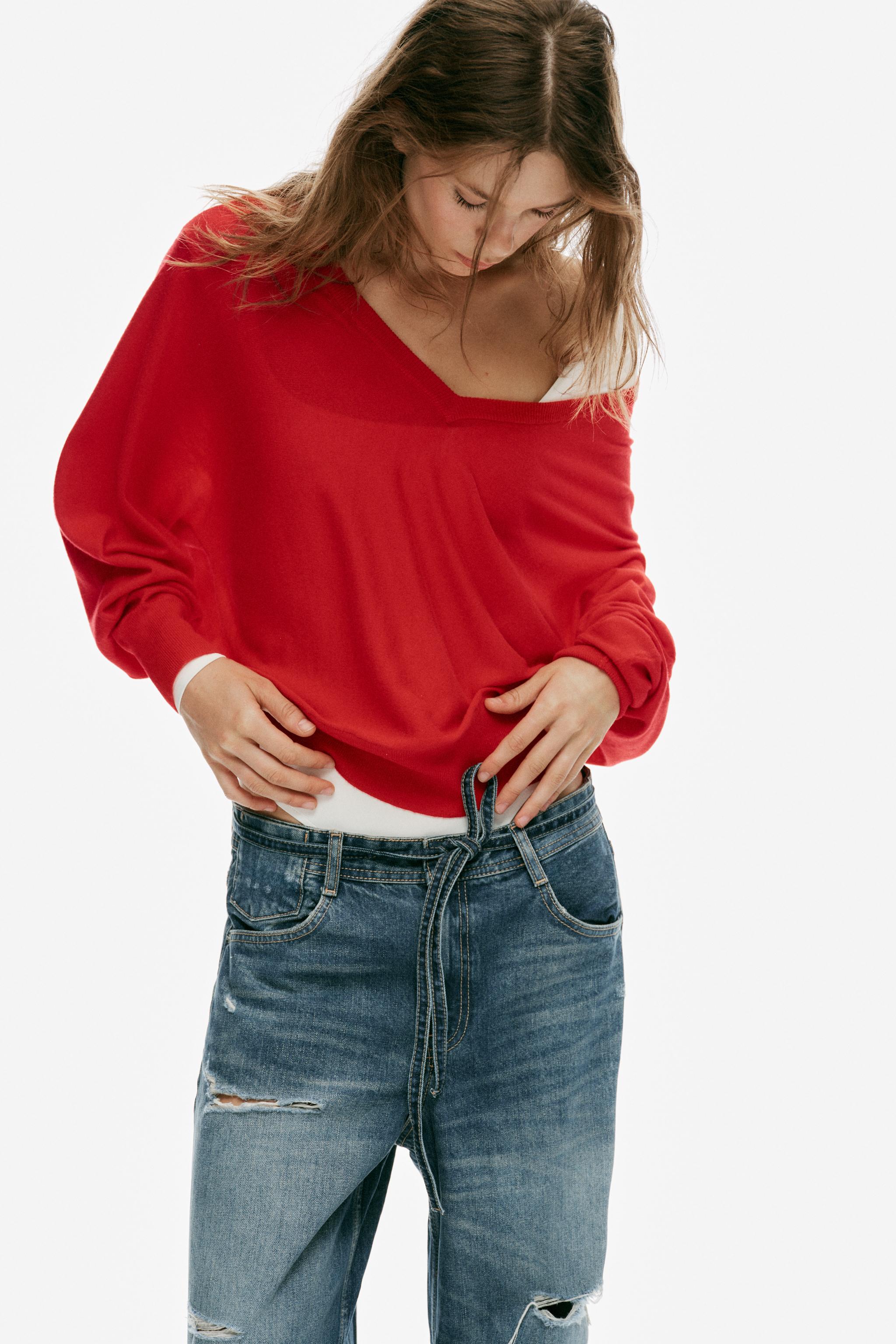 TRF MID-RISE BAGGY BELTED RIPPED JEANS