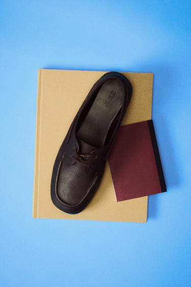 LEATHER DECK SHOES - Brown by Zara