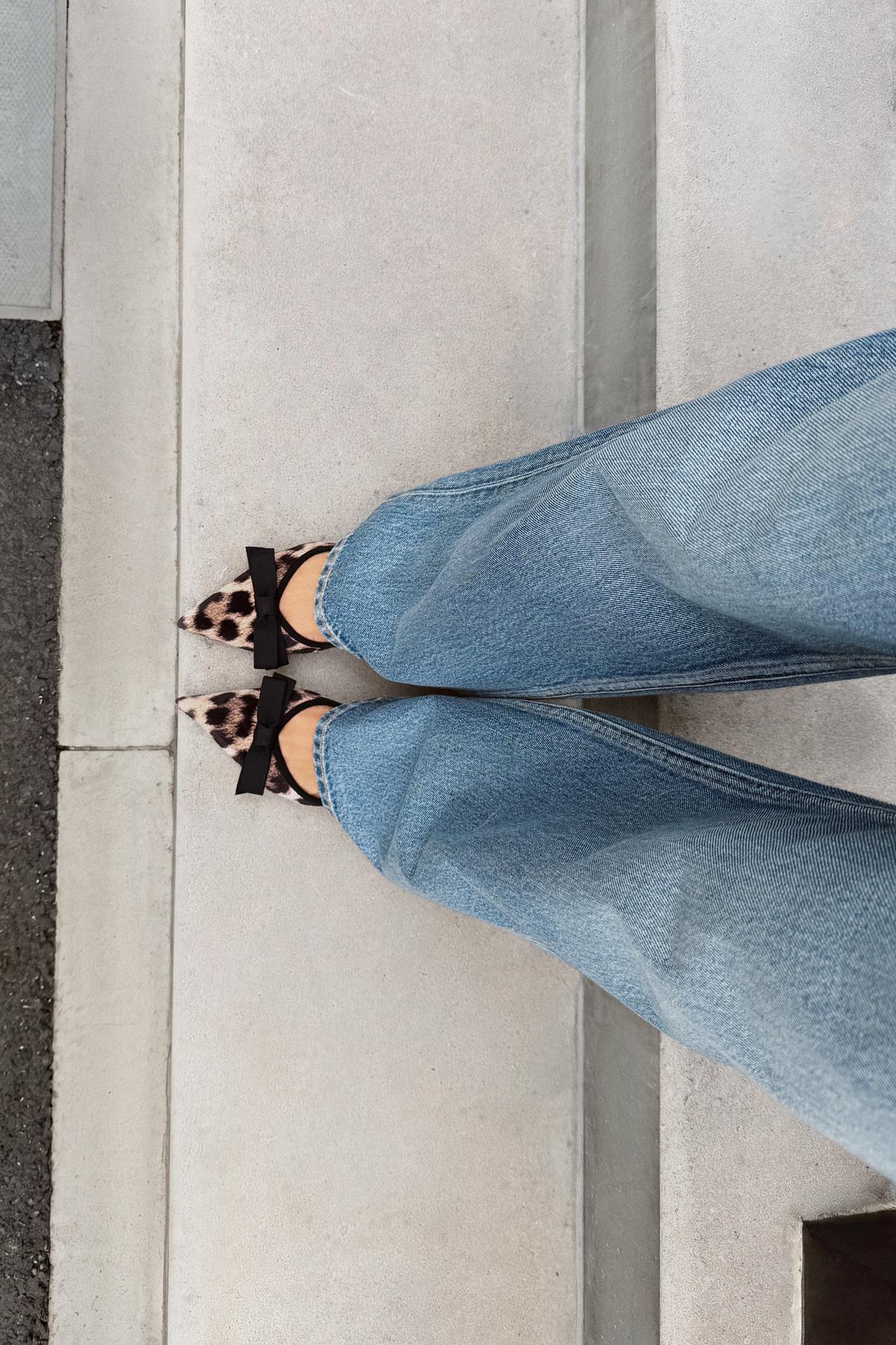 ANIMAL PRINT BOW HEELED SHOES — Multi-color