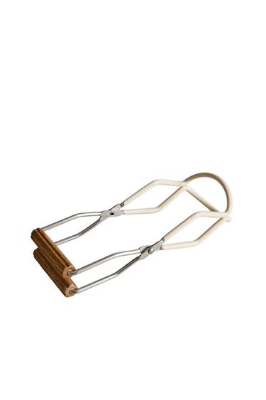 PINZA TARRO MADERA - Crema de Zara