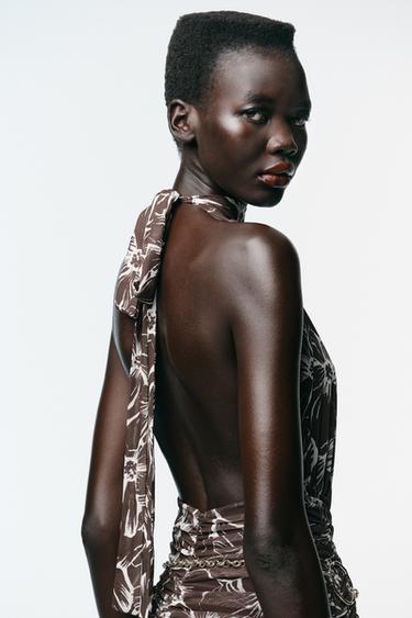 ROBE LONGUE EN TULLE IMPRIMÉ HALTER - Marron de Zara - Image 5