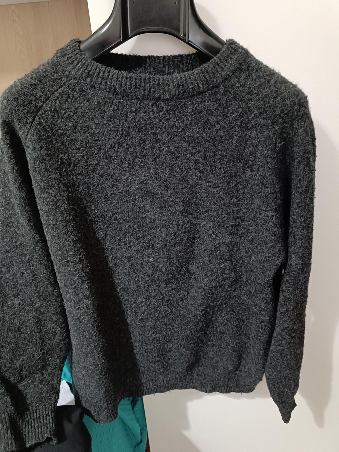 SOFT TOUCH KNIT SWEATER