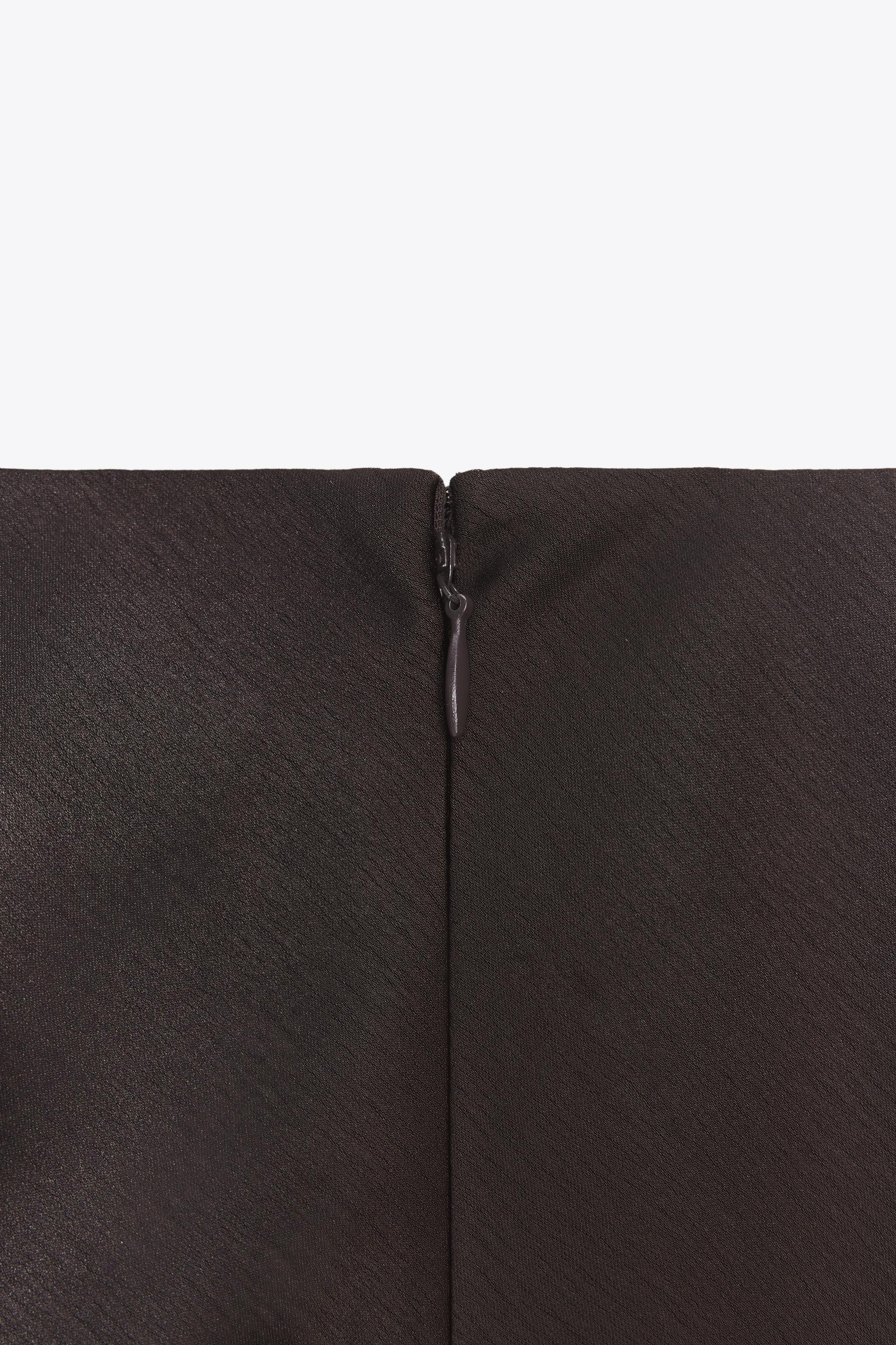 タグ付き新品★ZARAのZWコレクション レースサテン地スカート★XSサイズ★黒 タグ付き新品☆ZARAのZWコレクション レースサテン地スカート