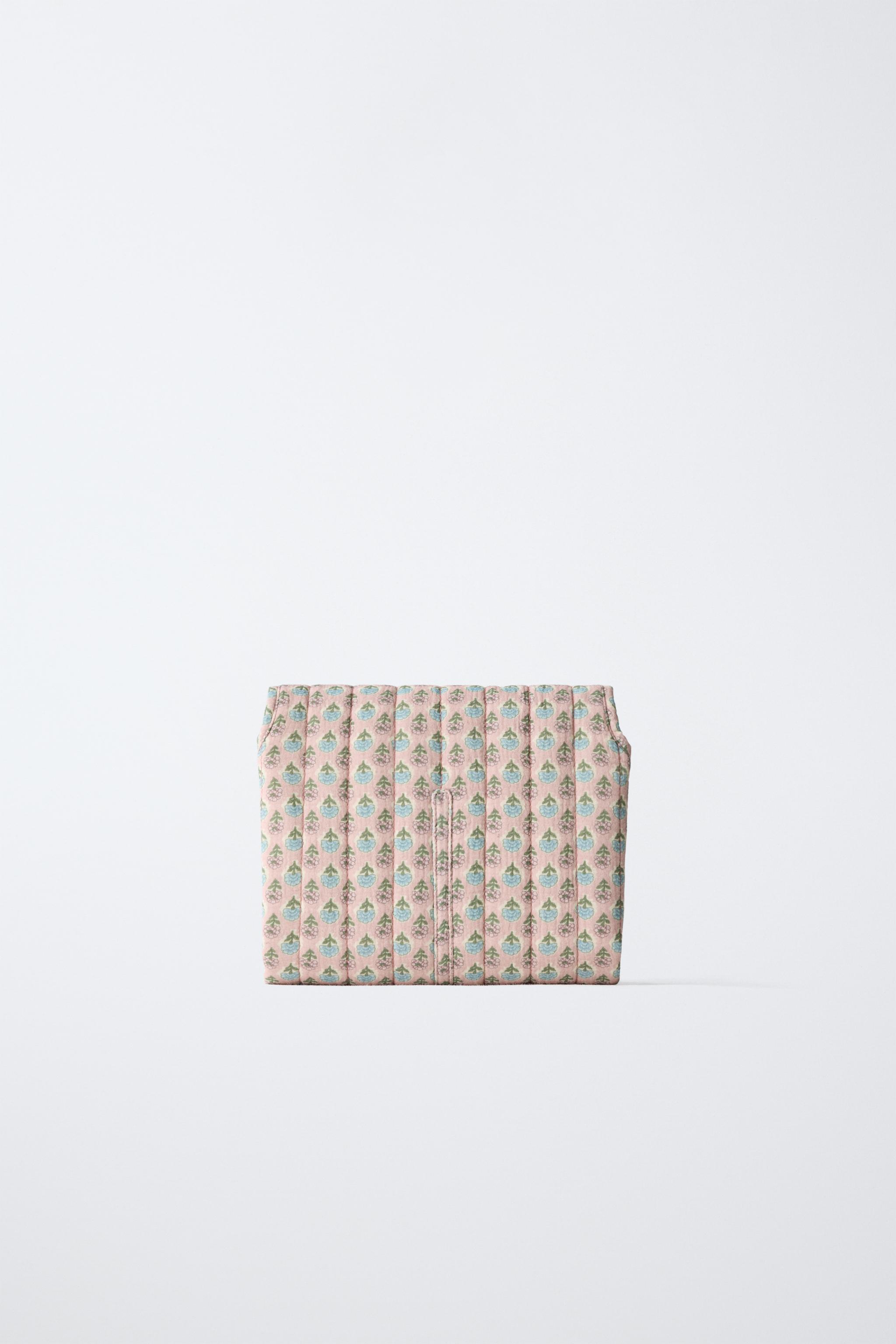MATELAS À LANGER FLEURS