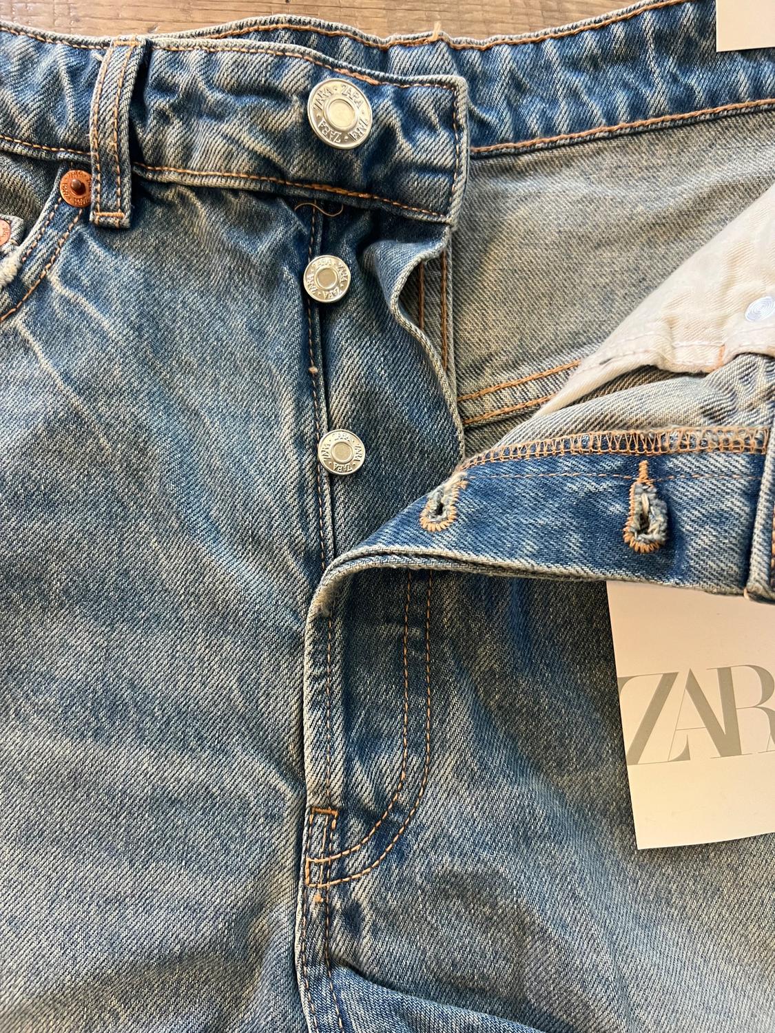 HIGH WAIST RIPPED TRF DENIM SHORTS - Image 4