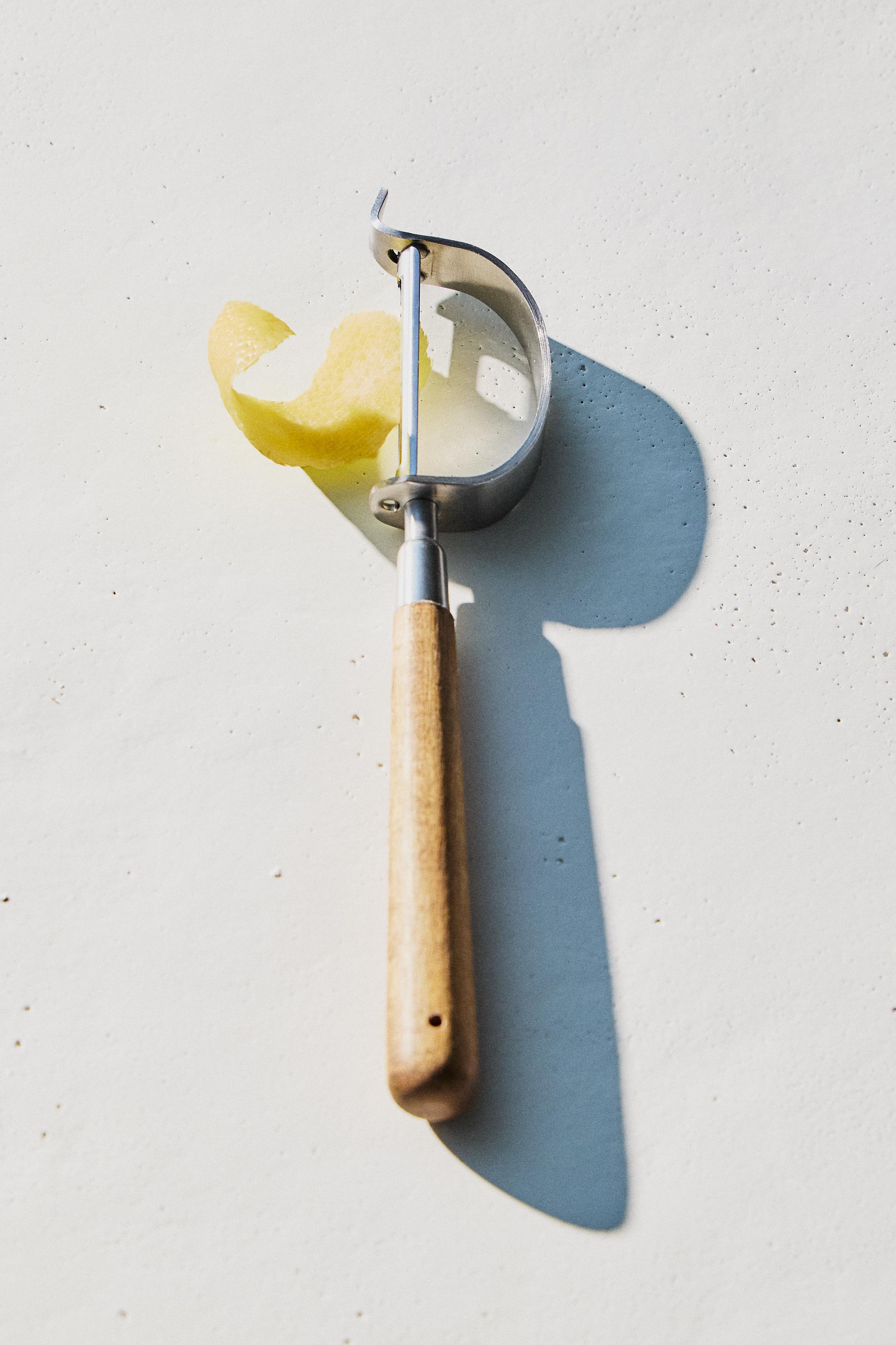STEEL AND ACACIA PEELER — Brown