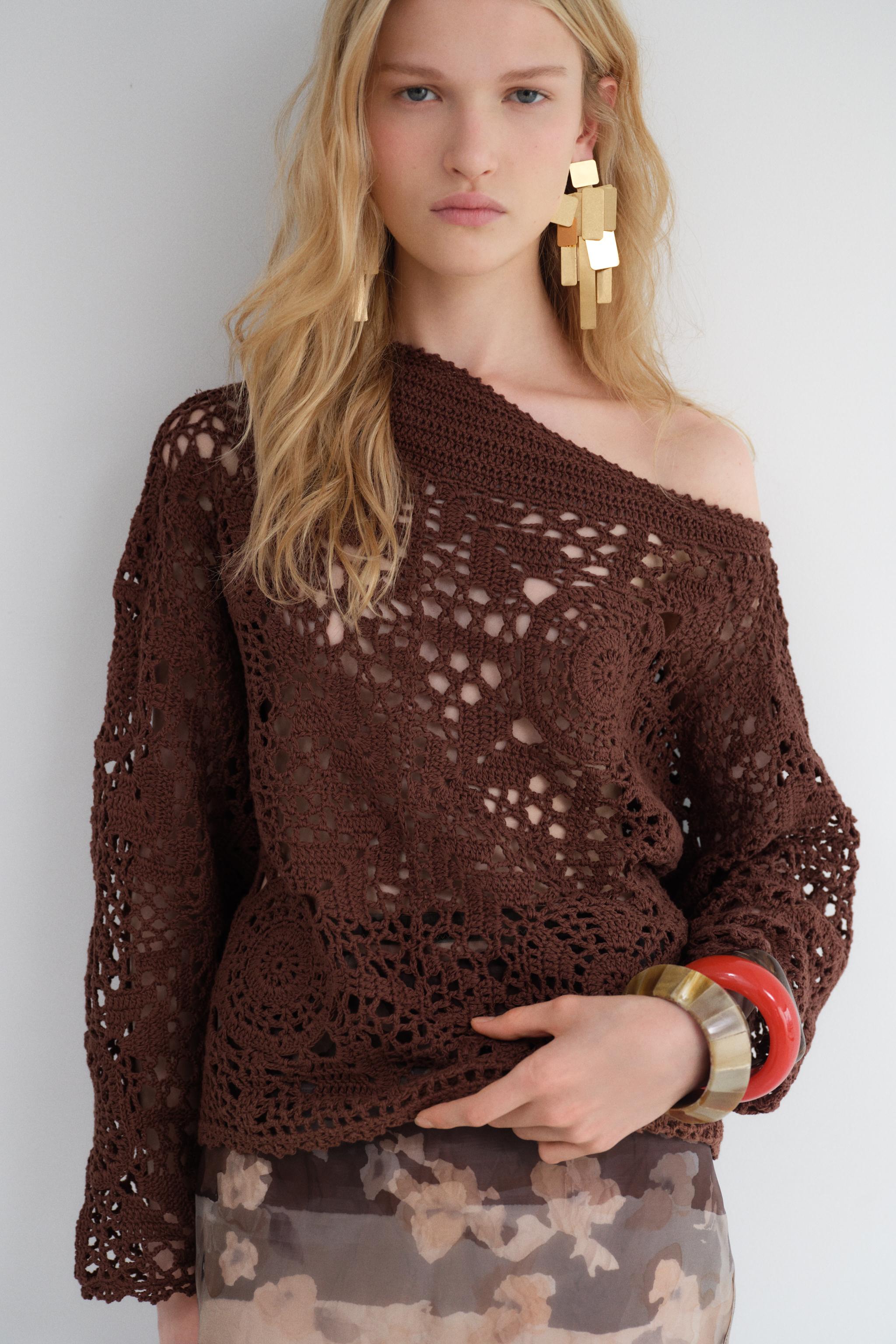 CROCHET SWEATER WITH ASYMMETRIC NECK