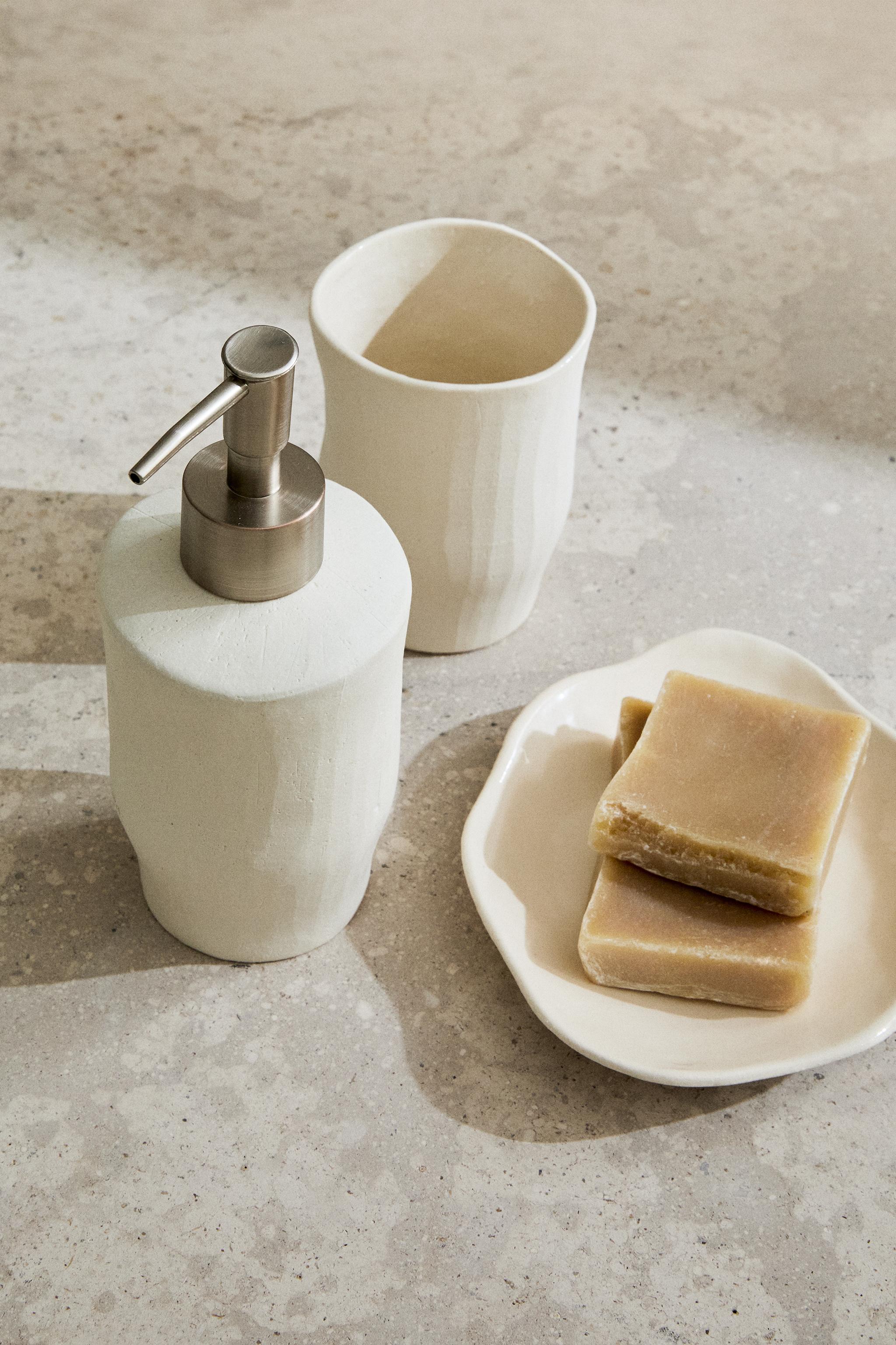 【箱なし】ソーマ化粧品 セット マットセラミック製バスルームセット | ZARA Japan / 日本