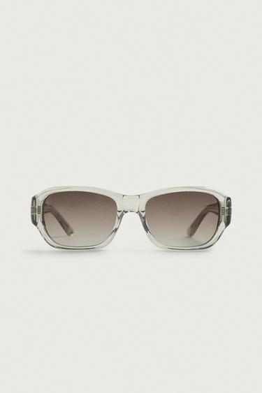 {ชื่อ} - {สี} จาก Zara
