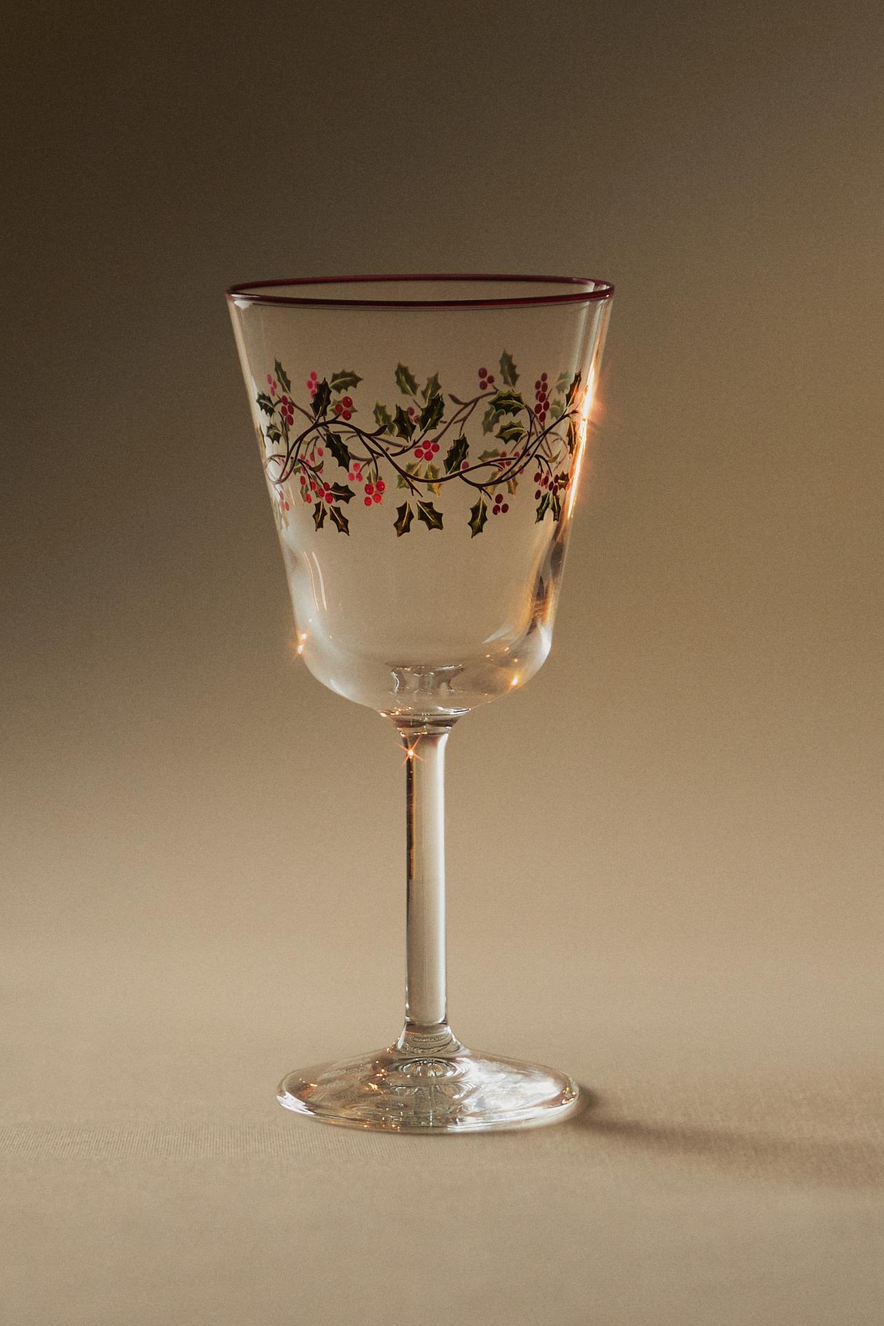 CHRISTMAS HOLLY GLASS — Red