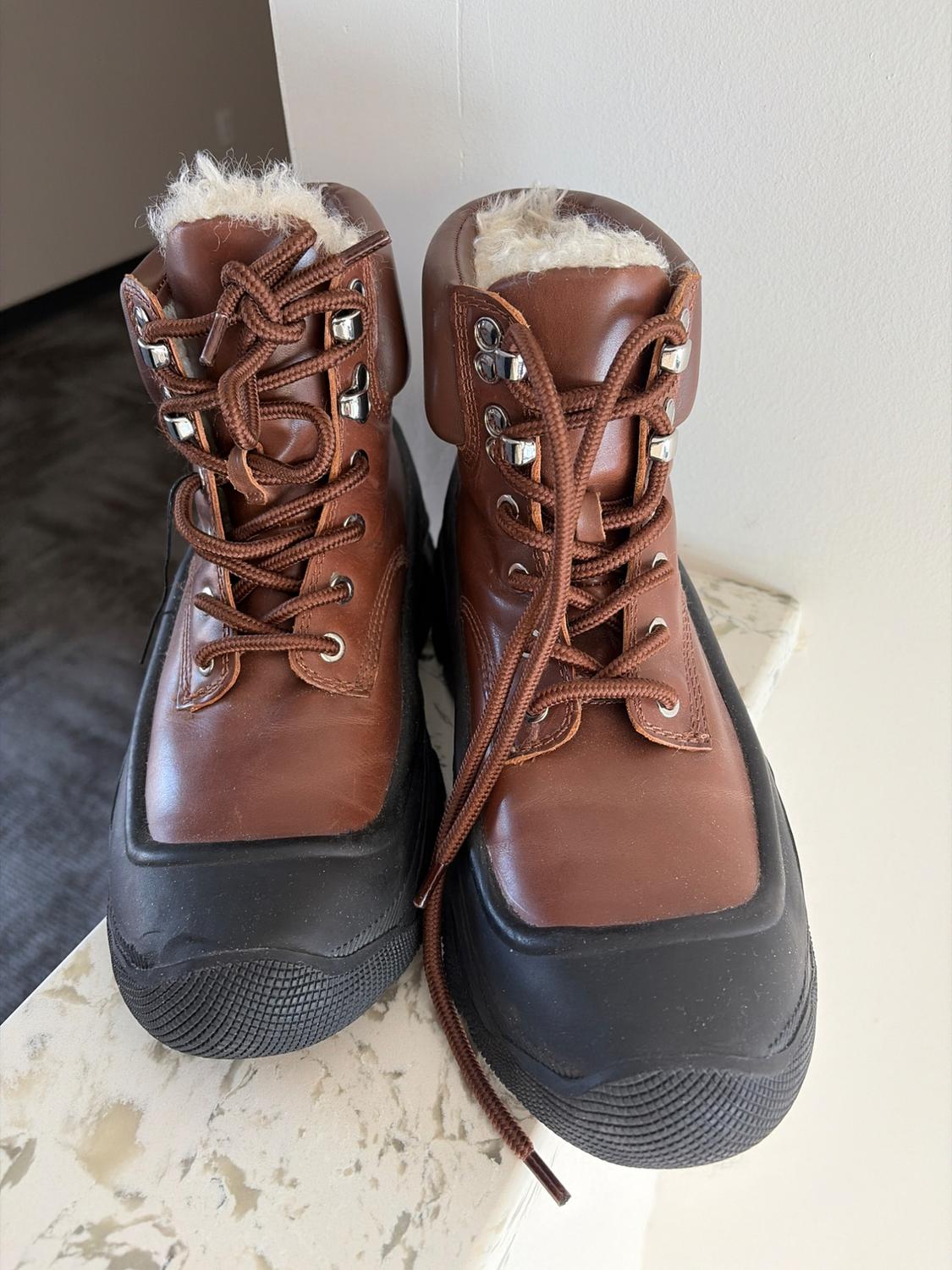 LEATHER BOOTS  LIMITED EDITION LEATHER FLEECE - Image 4