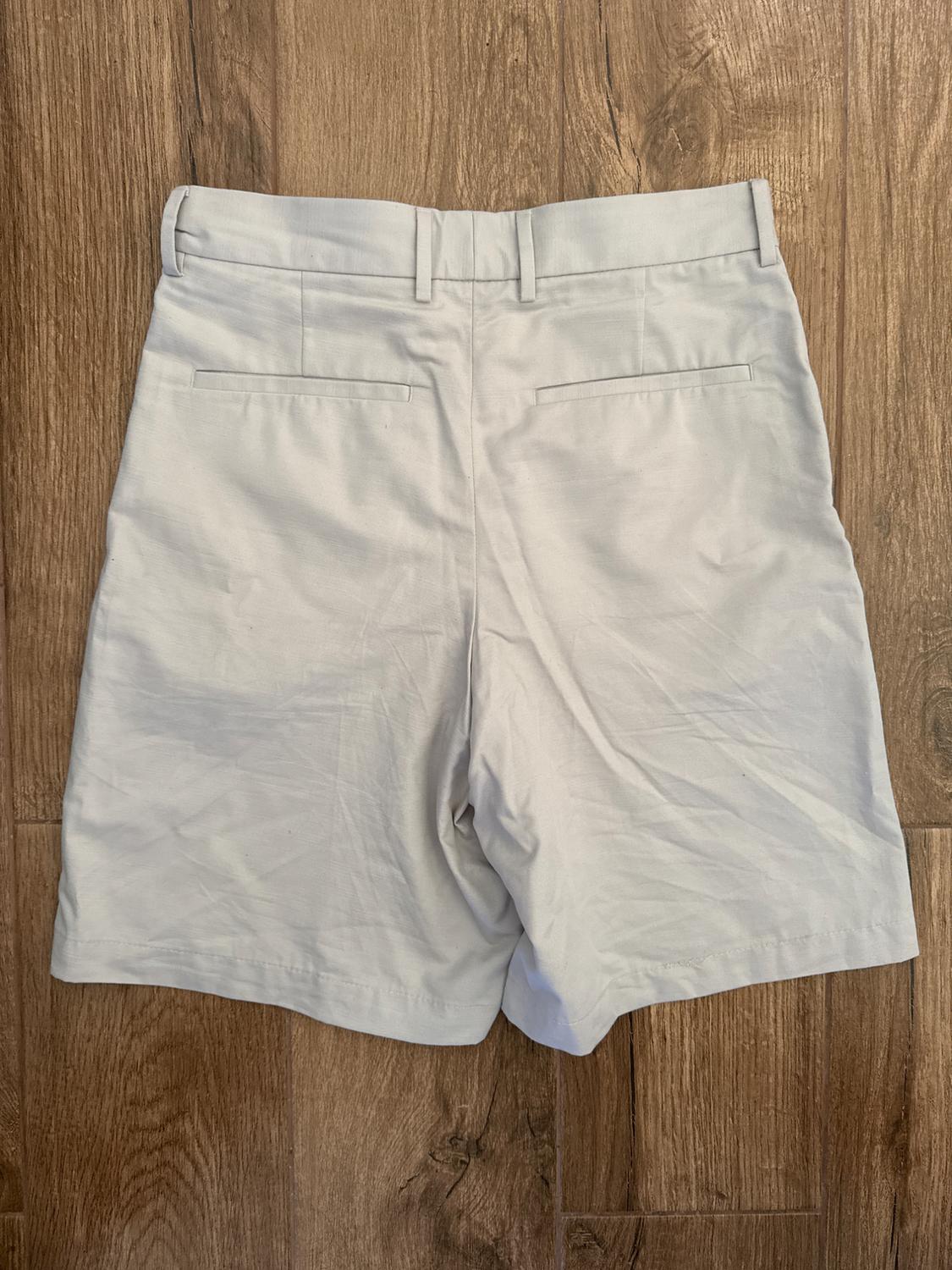 PLEATED COTTON/LINEN BERMUDA SHORTS - Image 2