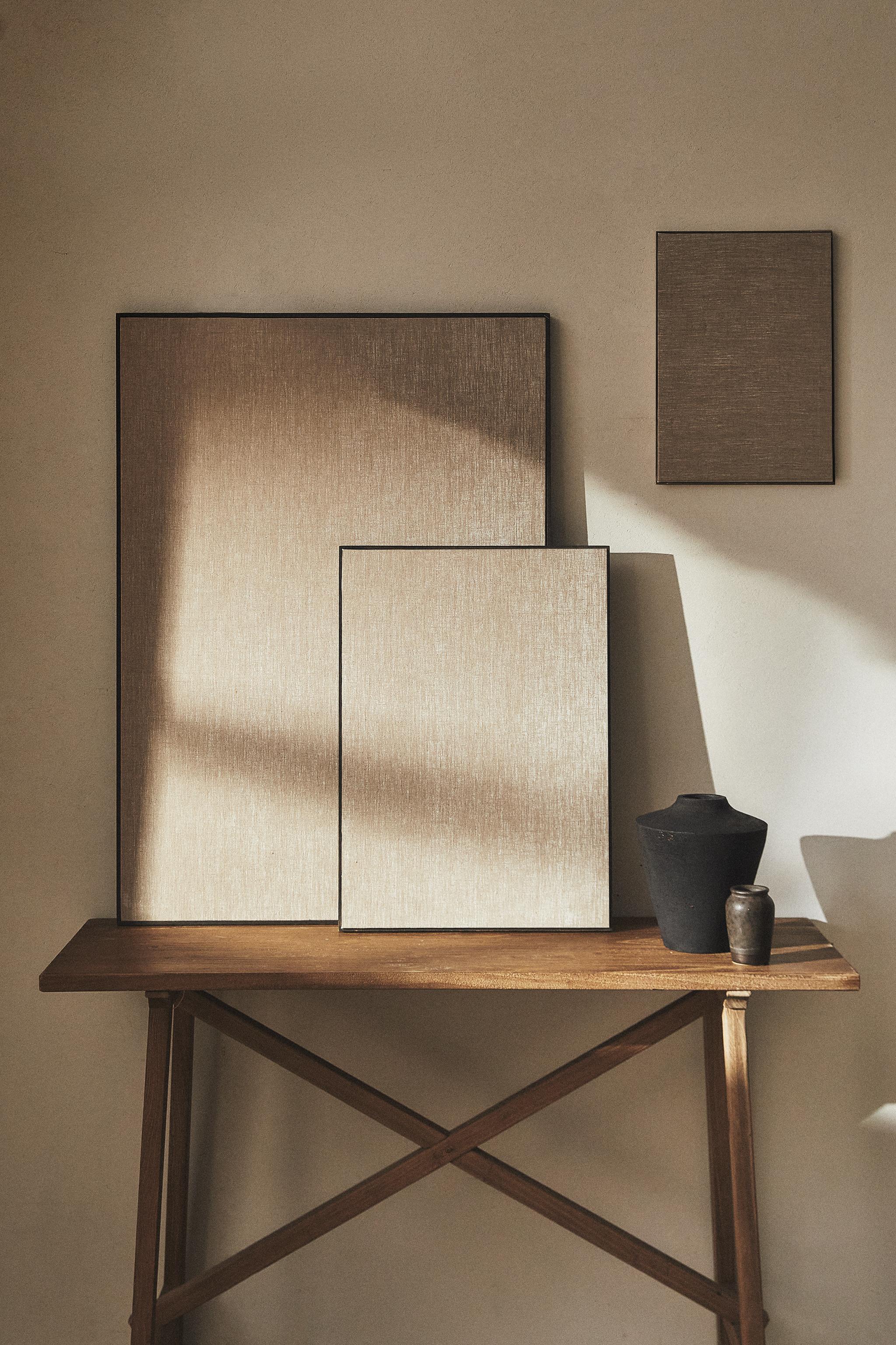 LINEN CANVAS