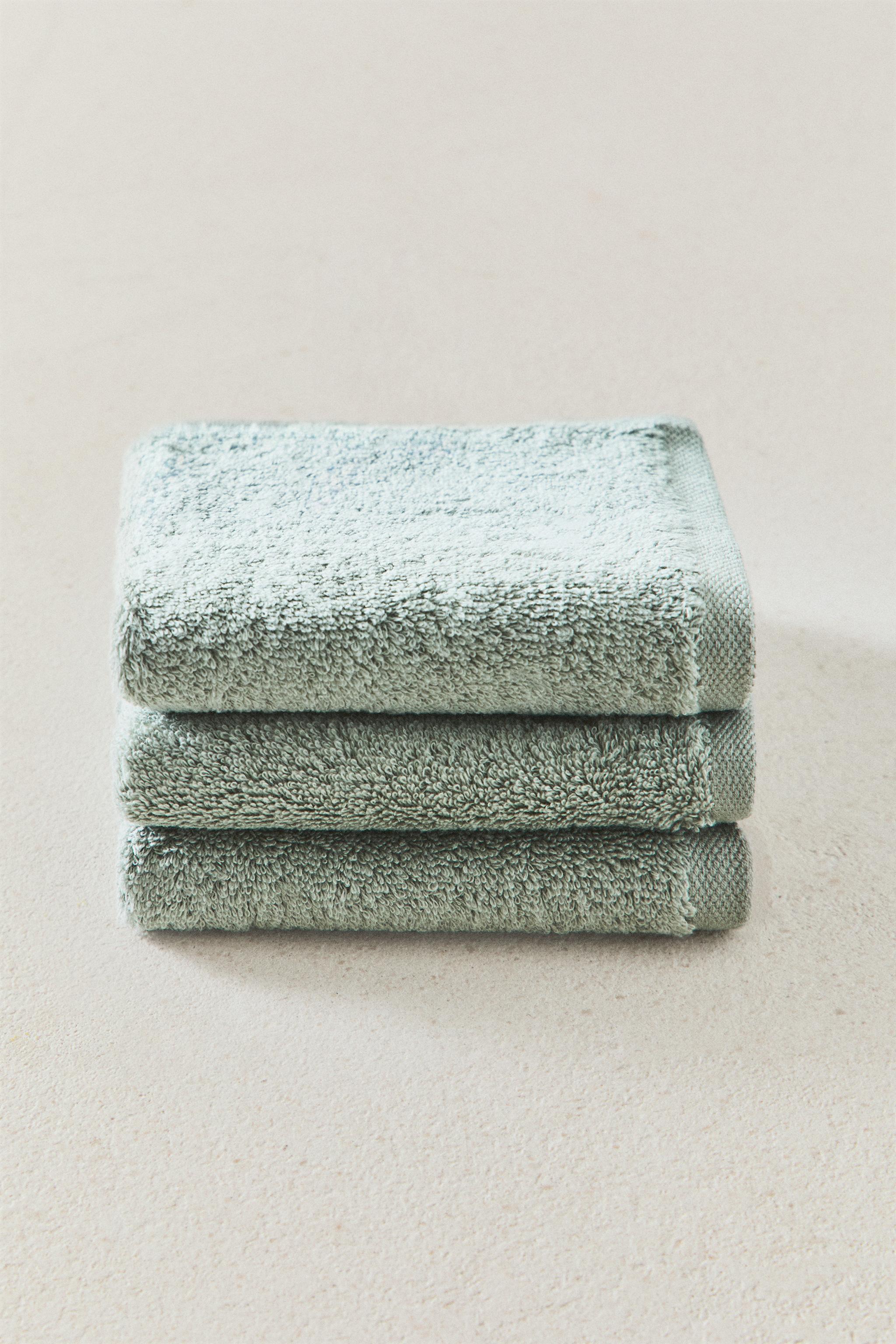 PREMIUM COTTON HAND TOWELS (PACK OF 3) — Blue / Green