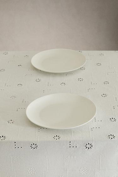 TABLECLOTH WITH CUTWORK EMBROIDERY - White by Zara - Image 1