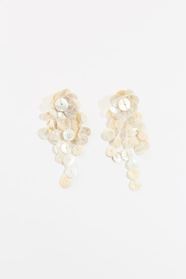 BOUCLES D'OREILLES EFFET NACRÉ - Écru de Zara