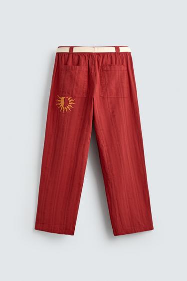 PANTALON DÉCONTRACTÉ STRUCTURÉ À RAYURES - Rouge de Zara - Image 7