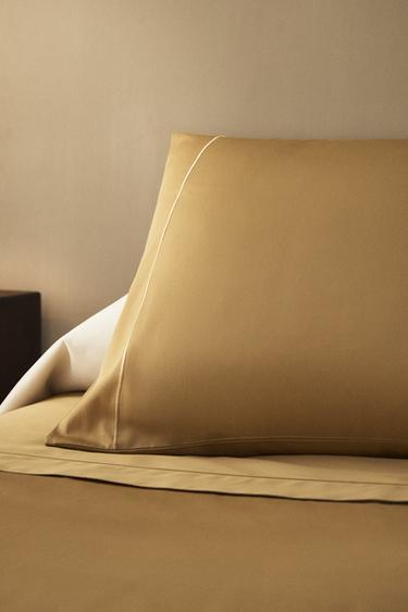 SATEEN PILLOWCASE WITH TRIM (300 THREAD COUNT) - Light yellow by Zara - Image 5