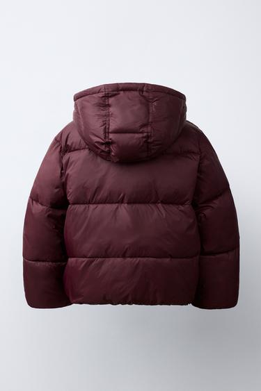 BLOUSON MATELASSÉ À CAPUCHE DÉPERLANT - Bordeaux de Zara - Image 4