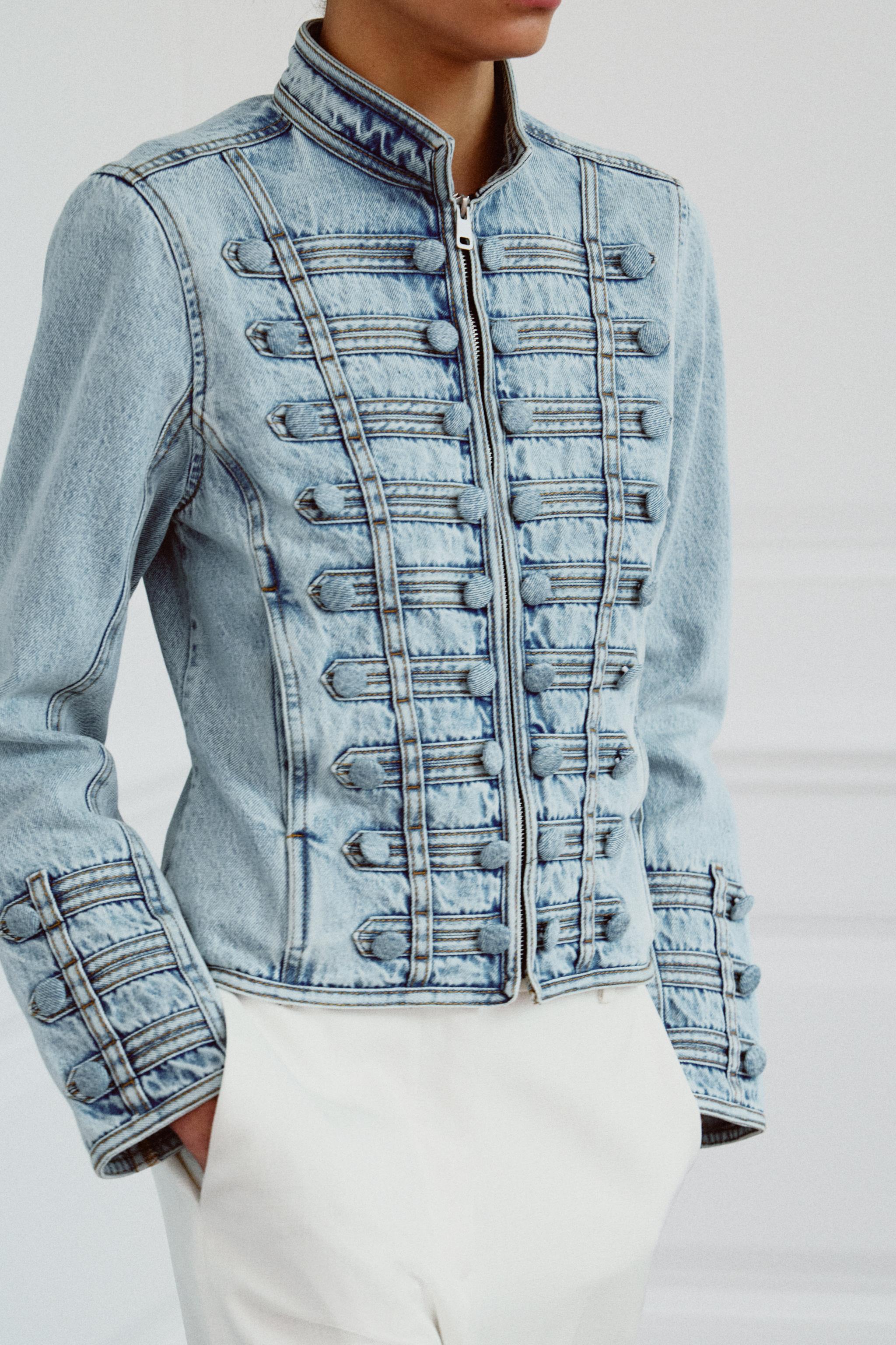 ZW COLLECTION FITTED BUTTON DENIM JACKET
