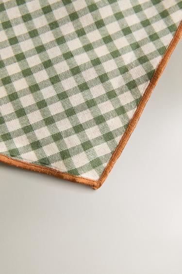 BANDANA RÉVERSIBLE À CARREAUX POUR ANIMAUX - Orange de Zara - Image 2
