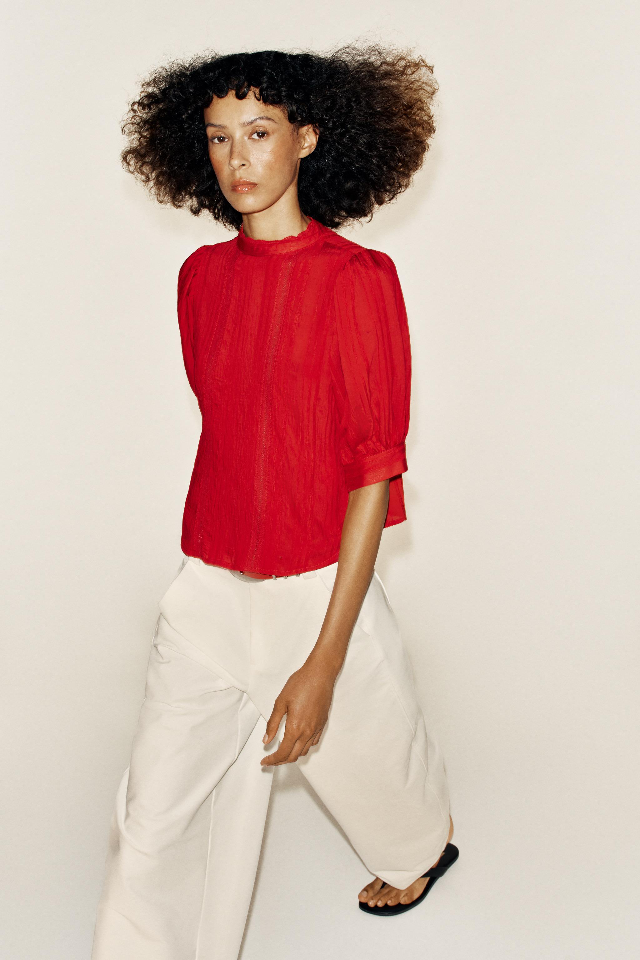 ROMANTIC LACE-TRIM BLOUSE