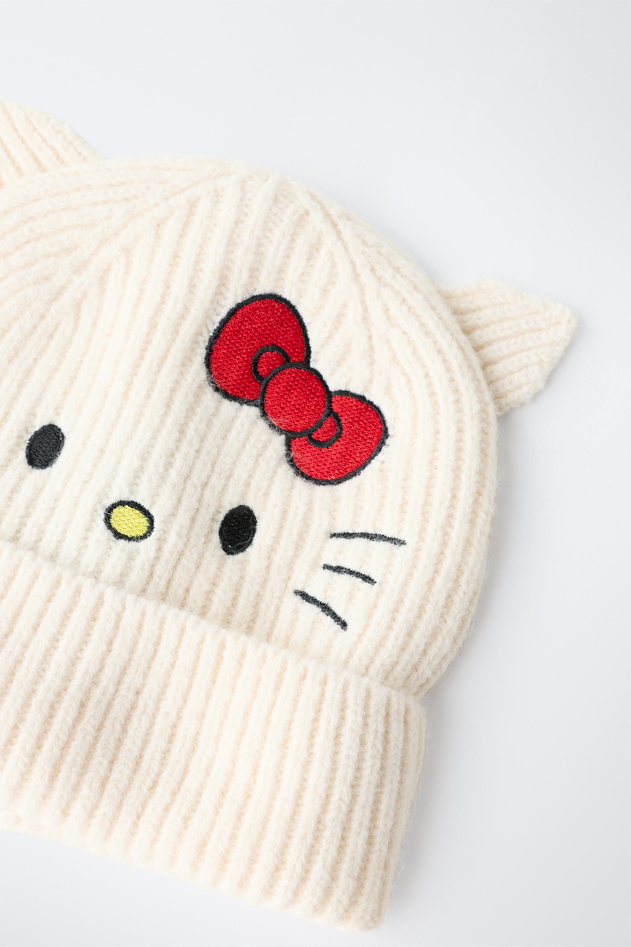 HELLO KITTY © SANRIO EMBROIDERED KNIT BEANIE
