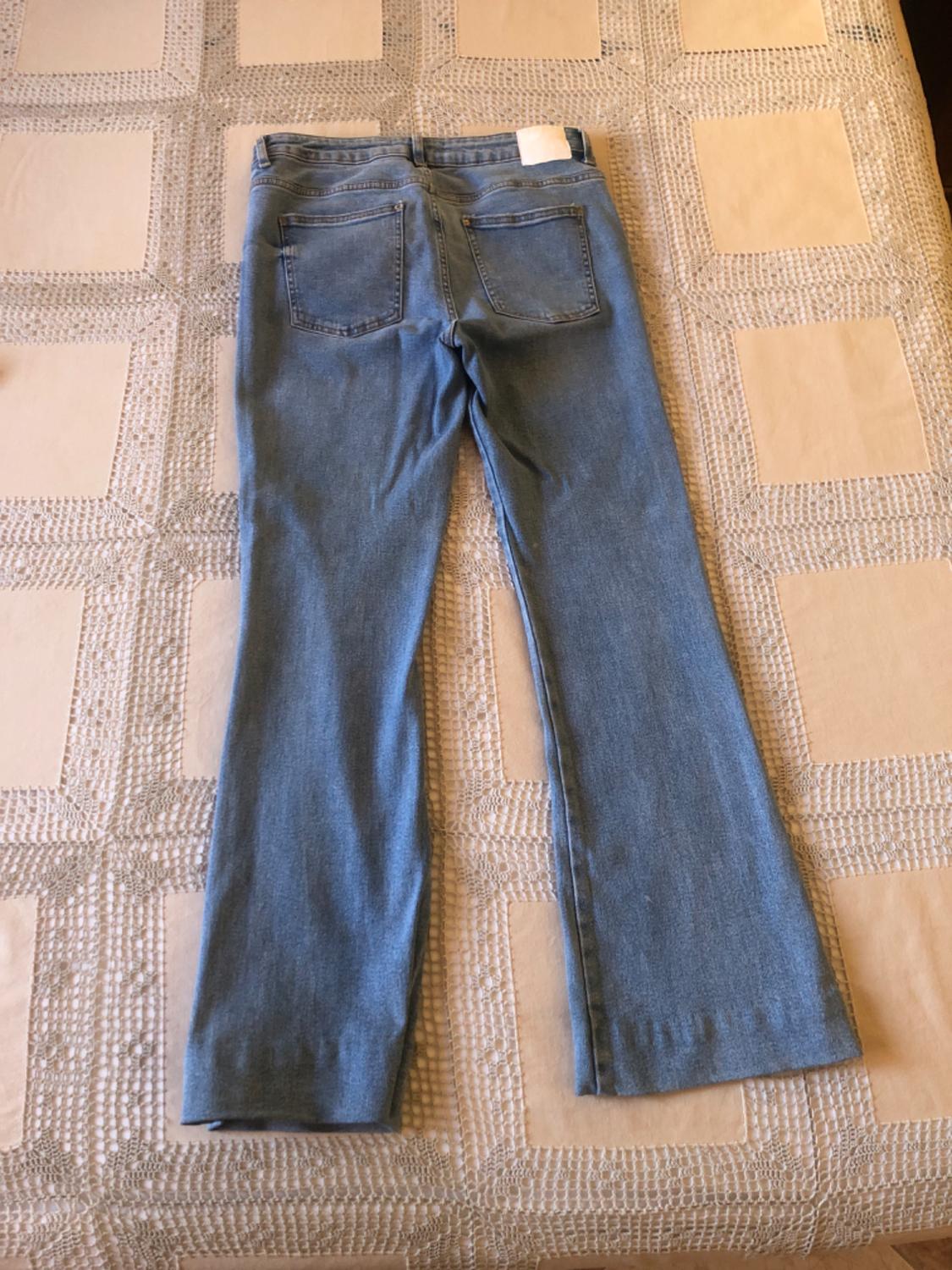 Z1975 FLARED MID-RISE JEANS - Image 2
