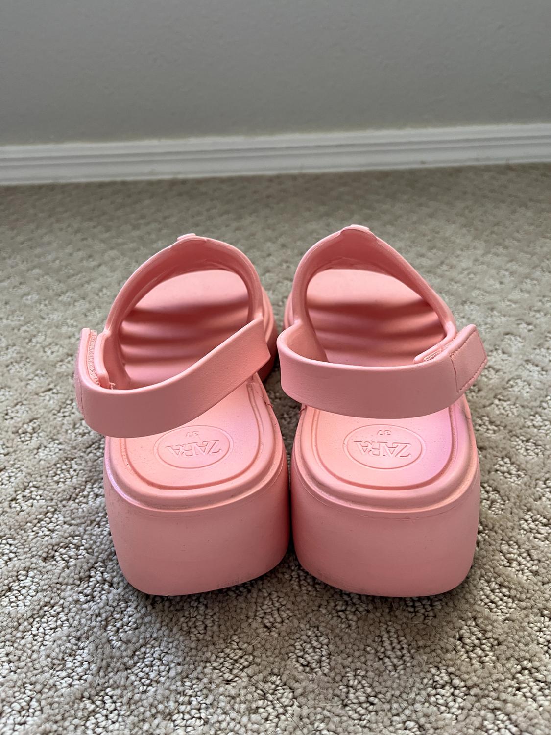 RUBBERIZED PINK LUG SOLE SANDALS ZARA SIZE 6.5, FISHERMAN SANDAL, JELLY SANDAL - Image 4