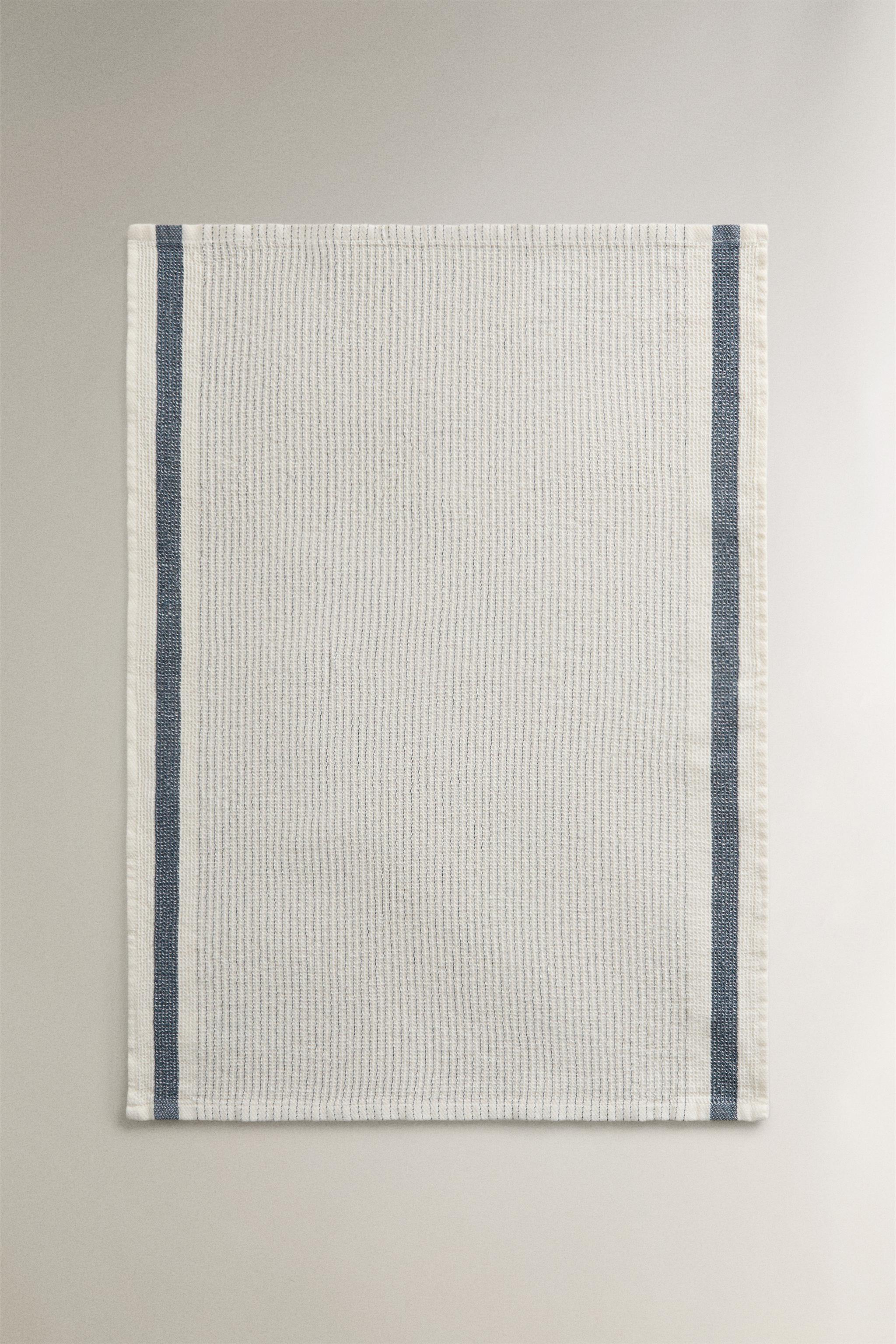 WAFFLE KITCHEN TOWEL — Light beige