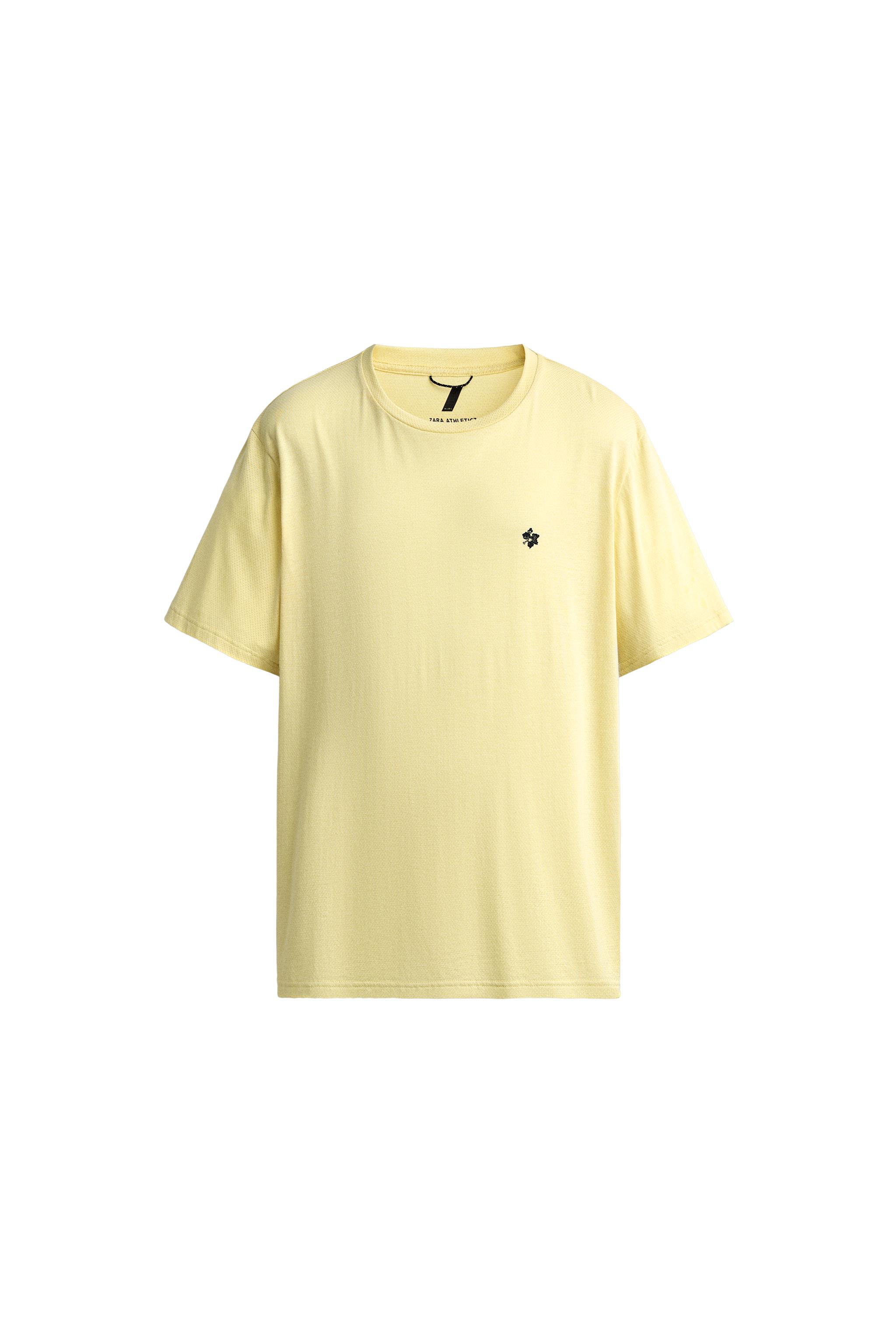 CAMISETA TÉCNICA ESTAMPADO FLOR