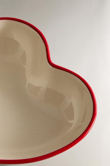 STONEWARE CHRISTMAS BOWL WITH HEART - White / Red by Zara - Image 1