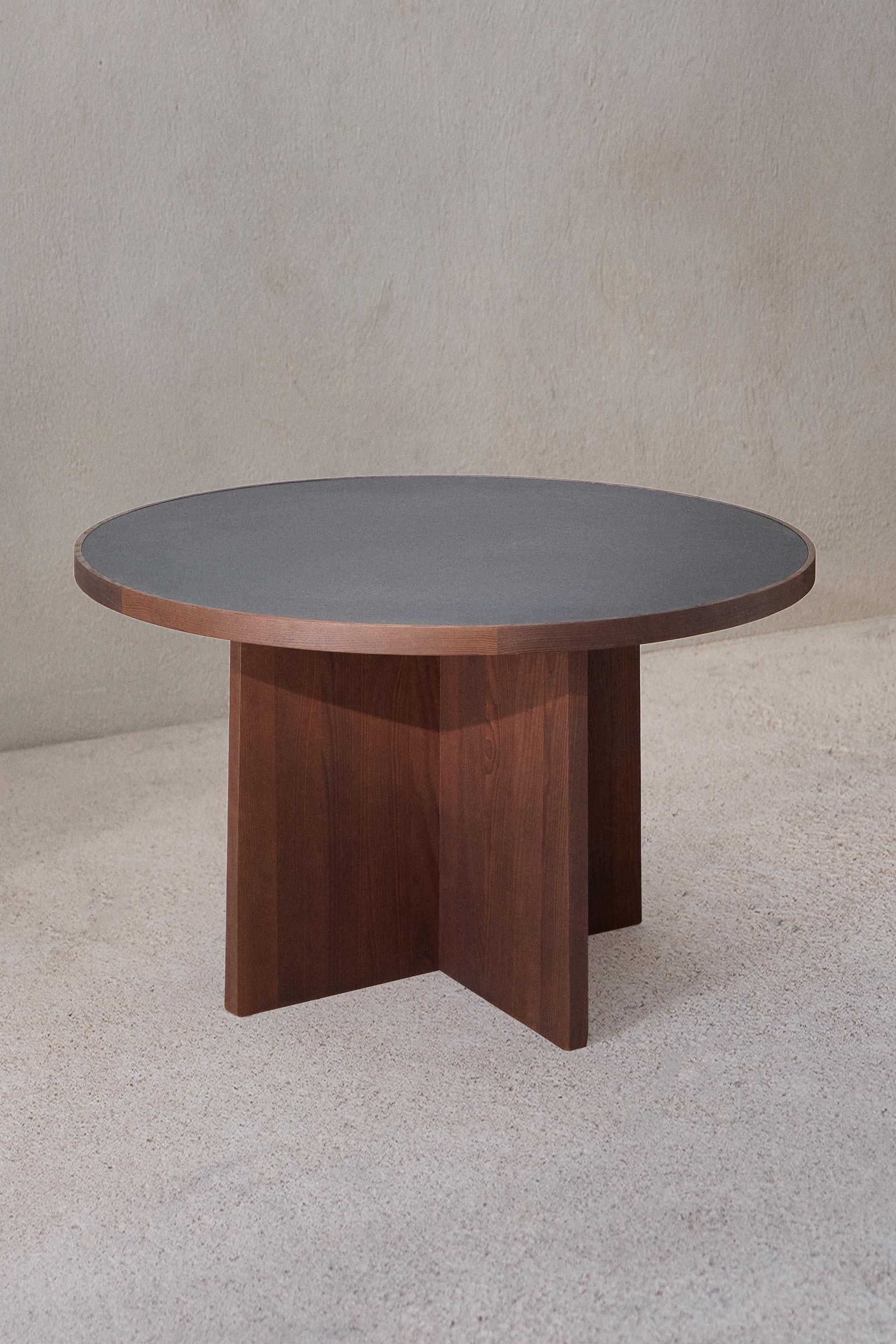 TABLE 03