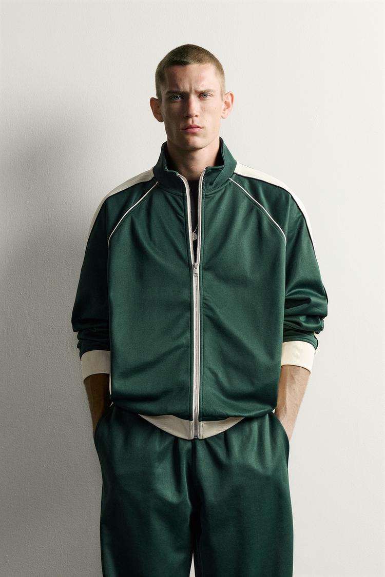 CHAQUETA CHÁNDAL RETRO BANDA CONTRASTES
