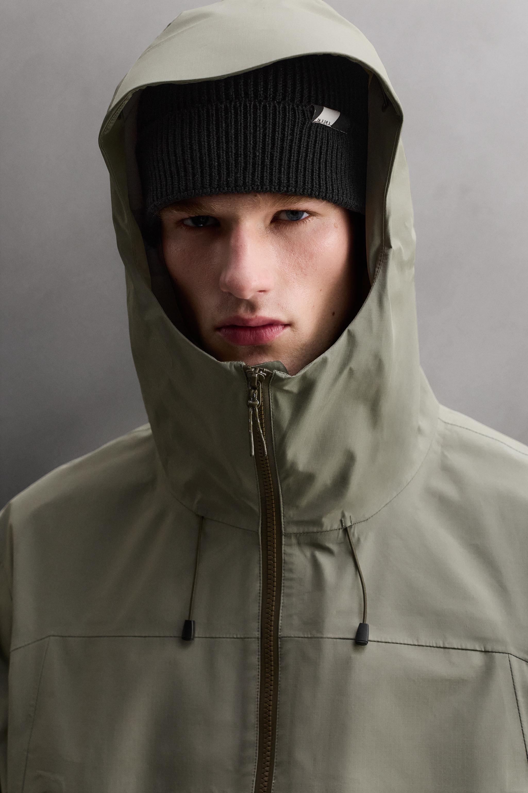 TECHNICAL WATERPROOF SHELL JACKET