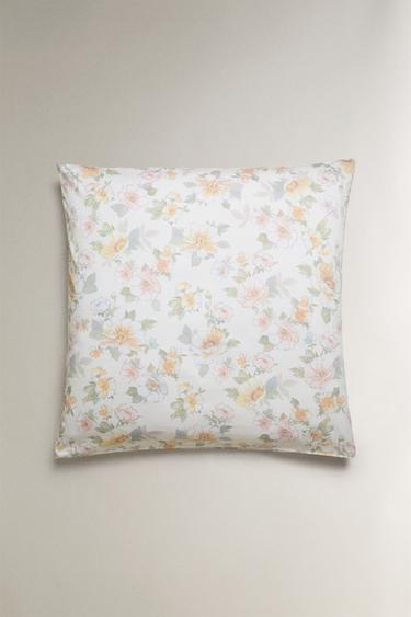FLORAL SATEEN PILLOWCASE - Ecru by Zara - Image 1