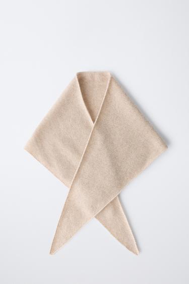 FOULARD TRIANGULAIRE 100 % CACHEMIRE - Iceberg de Zara - Image 3
