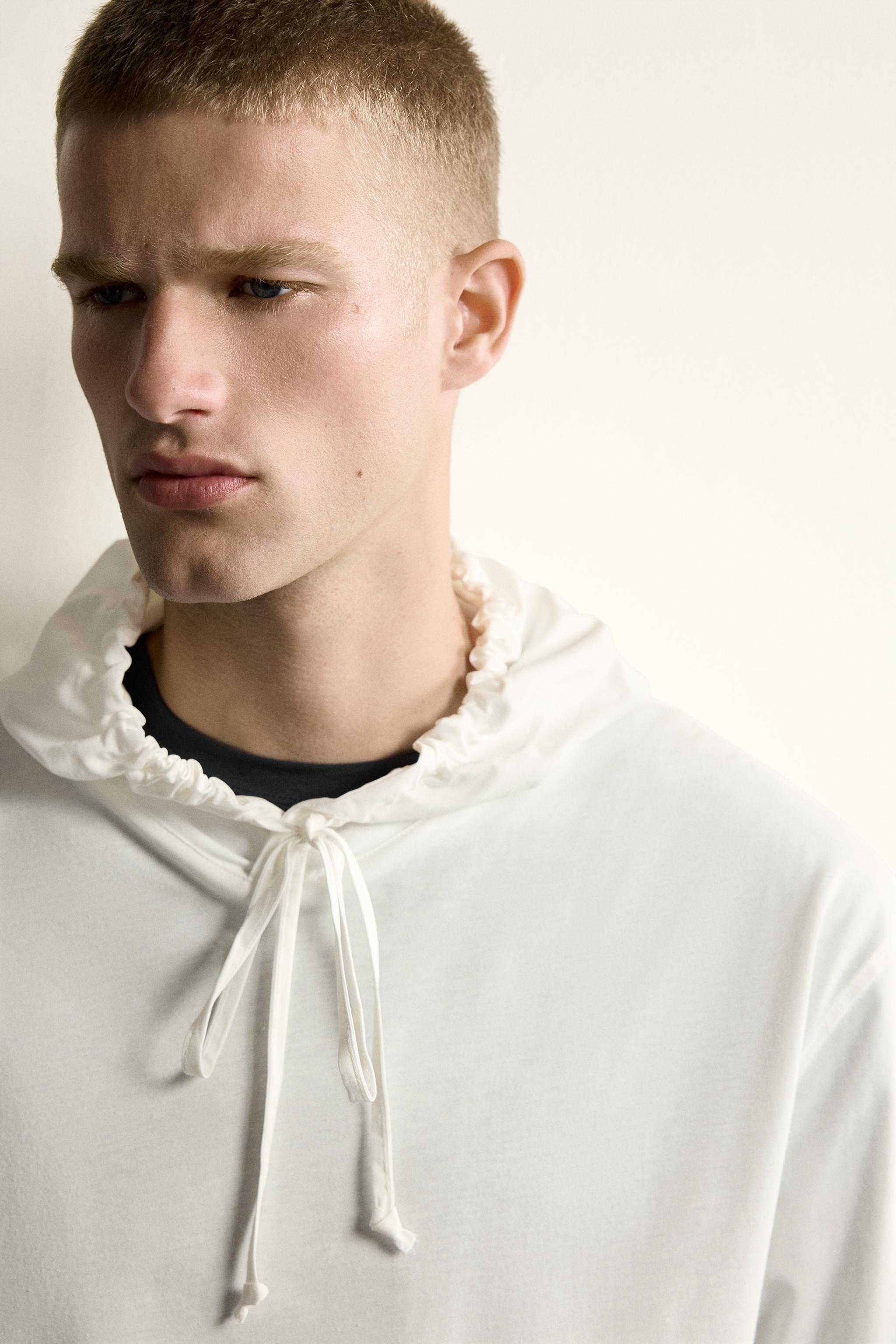 LIGHTWEIGHT COMBINATION HOODIE